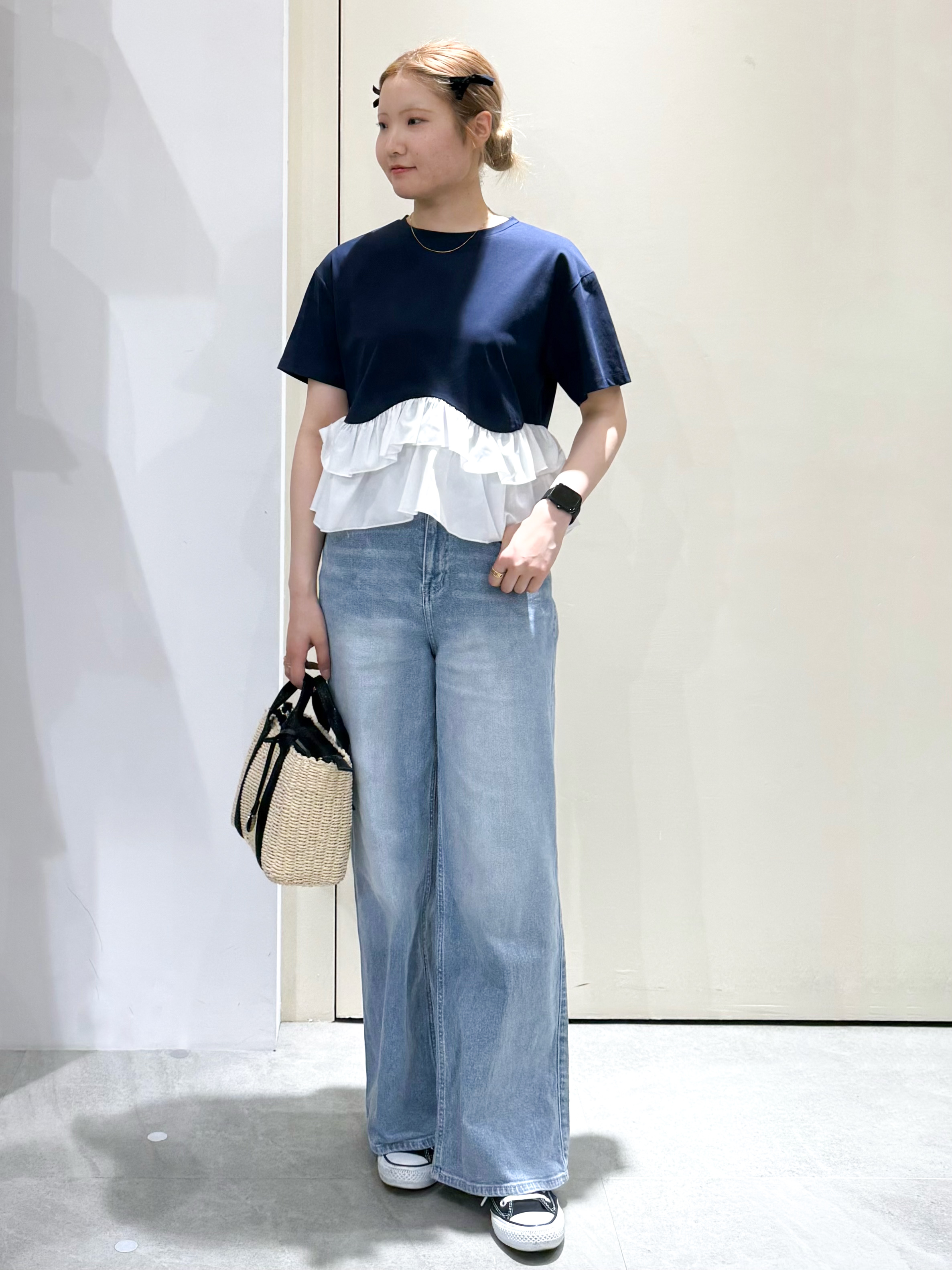 sayaさんの「OPAQUE.CLIP｜裾フリルドッキングTシャツ【洗濯機OK】」を使ったコーディネート