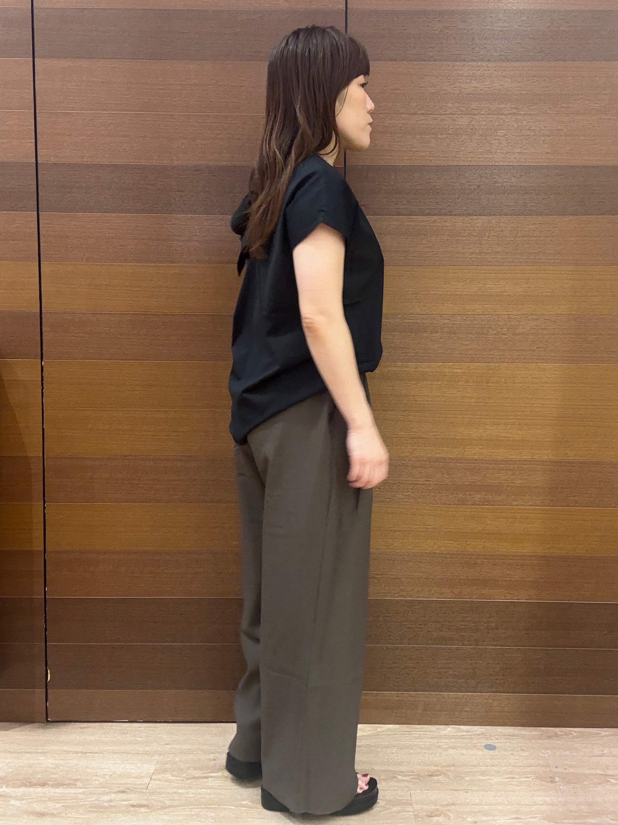 maichiさんの「OPAQUE.CLIP｜【UVケア／接触冷感】アシメフリルドッキングカットソー《洗濯機OK》」を使ったコーディネート