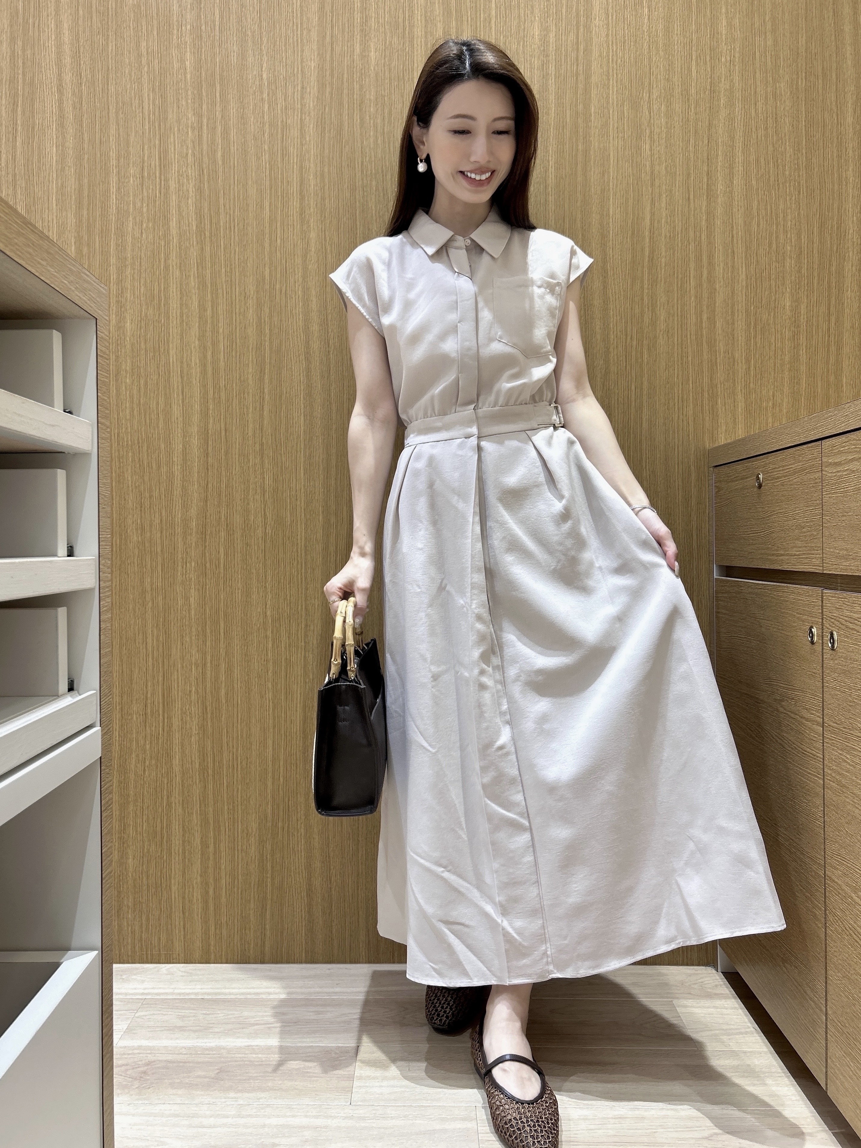 maiさんの「OPAQUE.CLIP｜【接触冷感／吸水速乾】フレンチスリーブシャツワンピース《イージーアイロン／洗濯機OK》」を使ったコーディネート