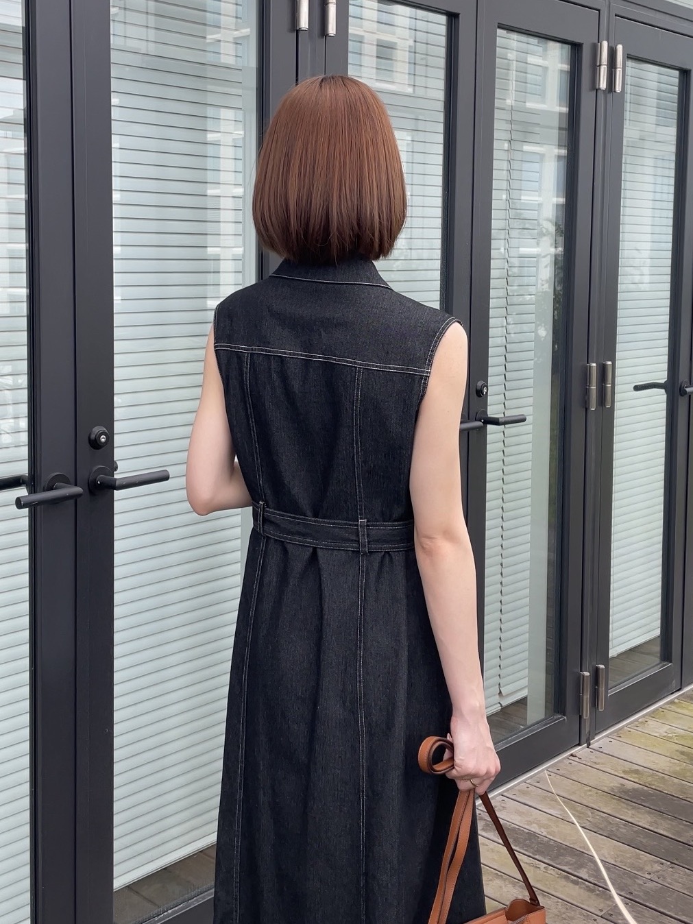 NATSUMIさんの「grove｜大人気！デニムフレアワンピース」を使ったコーディネート