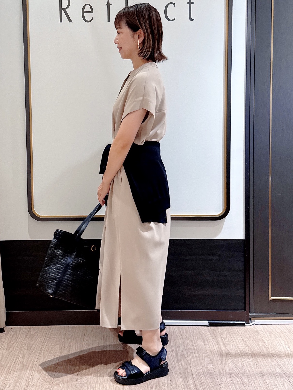 nekoさんの「Reflect｜すっきり見えバンドカラーシャツワンピース」を使ったコーディネート