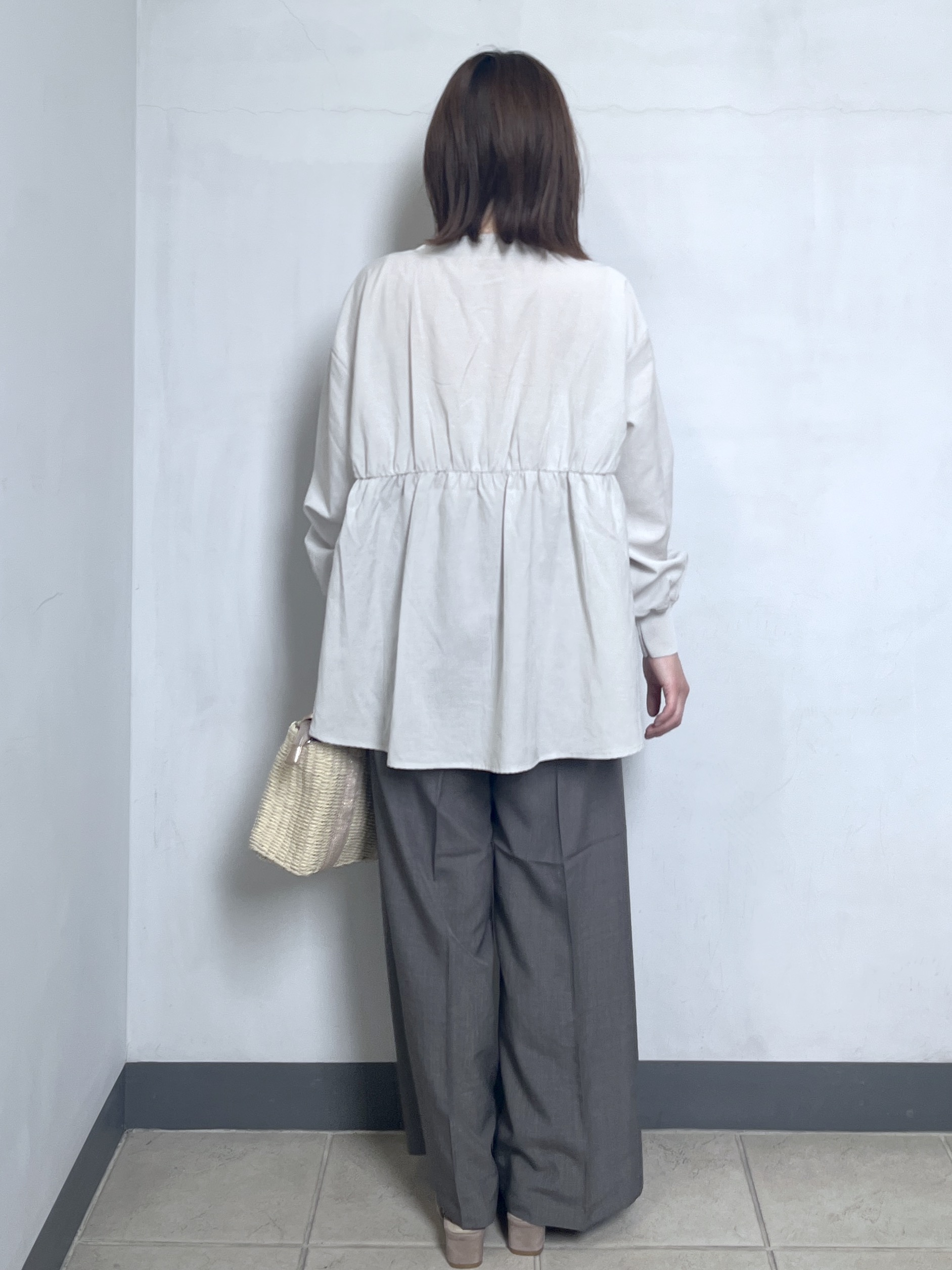mikiさんの「OPAQUE.CLIP｜ブラウス風シアーカーディガン【洗濯機OK】」を使ったコーディネート