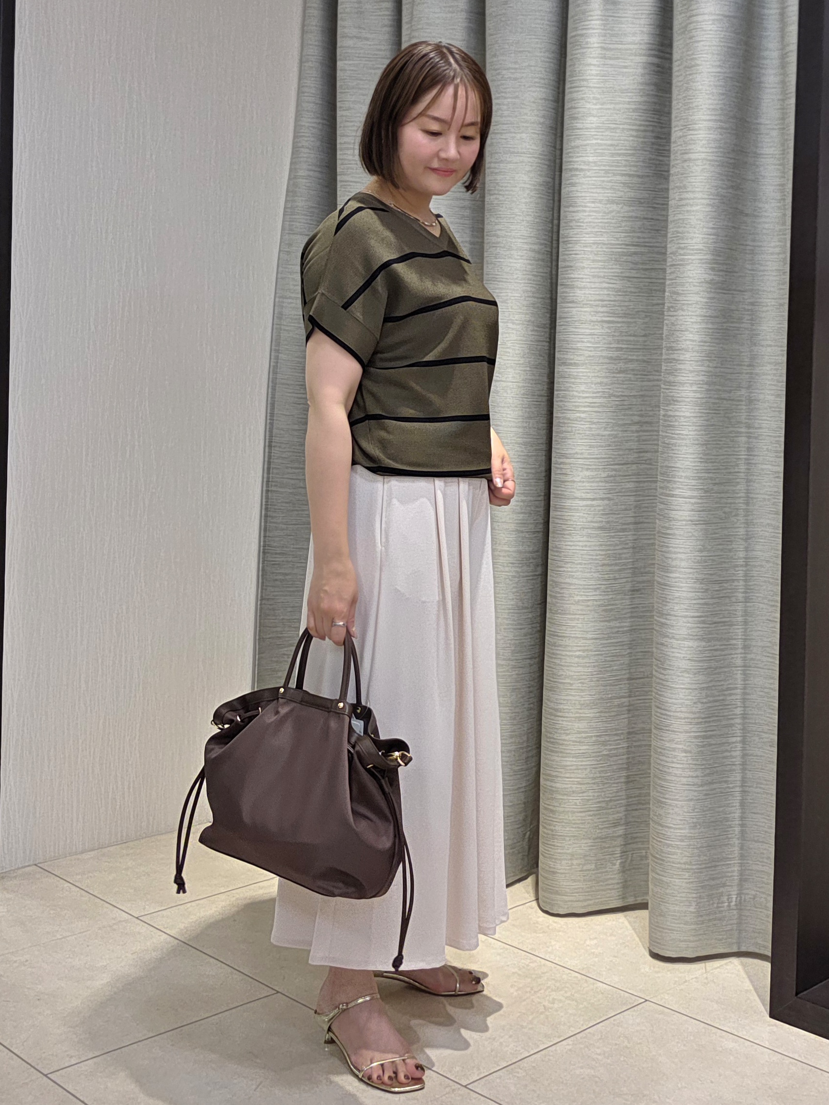 naokoさんの「UNTITLED｜【11色展開/体型カバー】前後2WAYフレンチスリーブニット」を使ったコーディネート