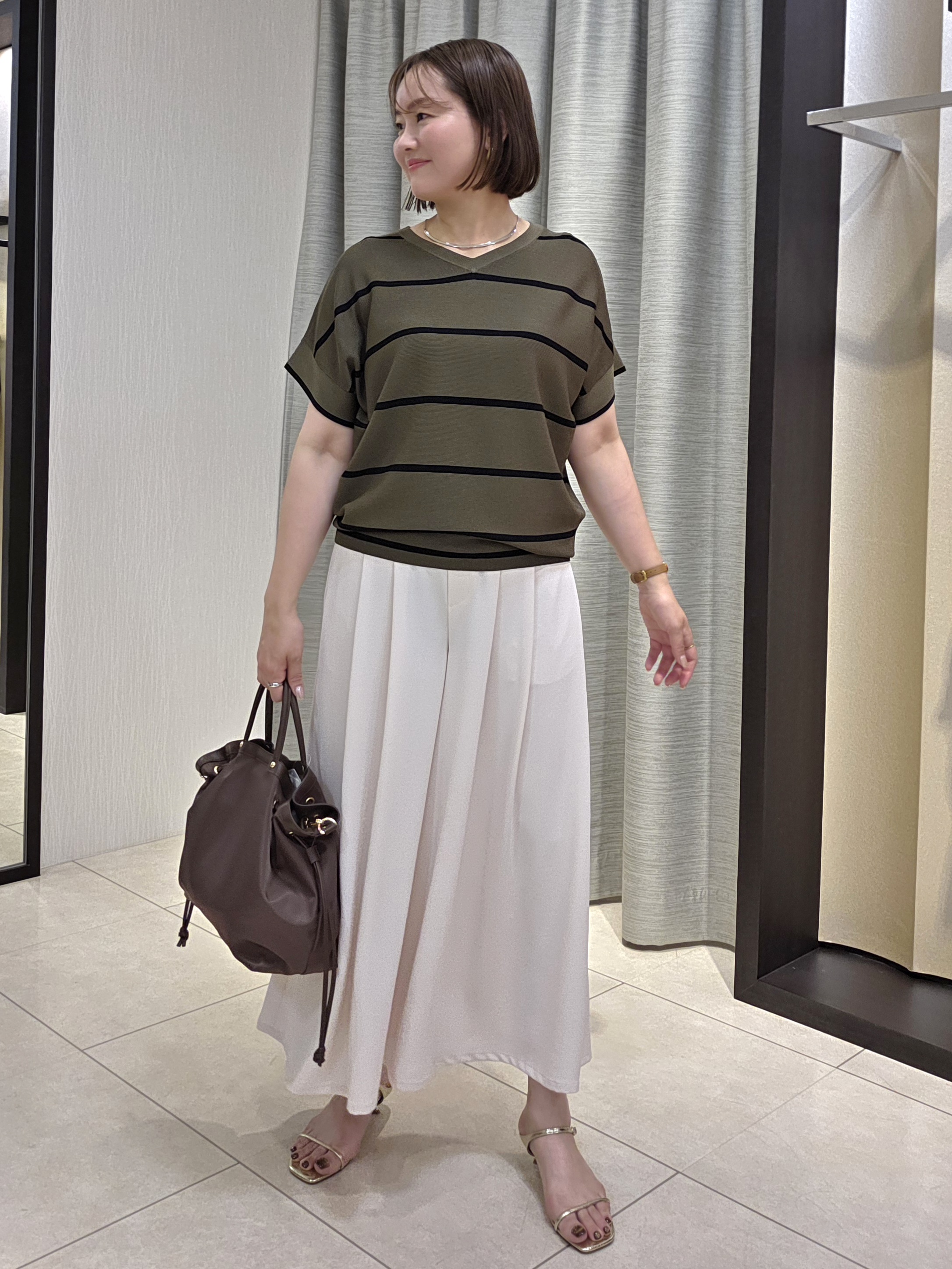 naokoさんの「UNTITLED｜【11色展開/体型カバー】前後2WAYフレンチスリーブニット」を使ったコーディネート