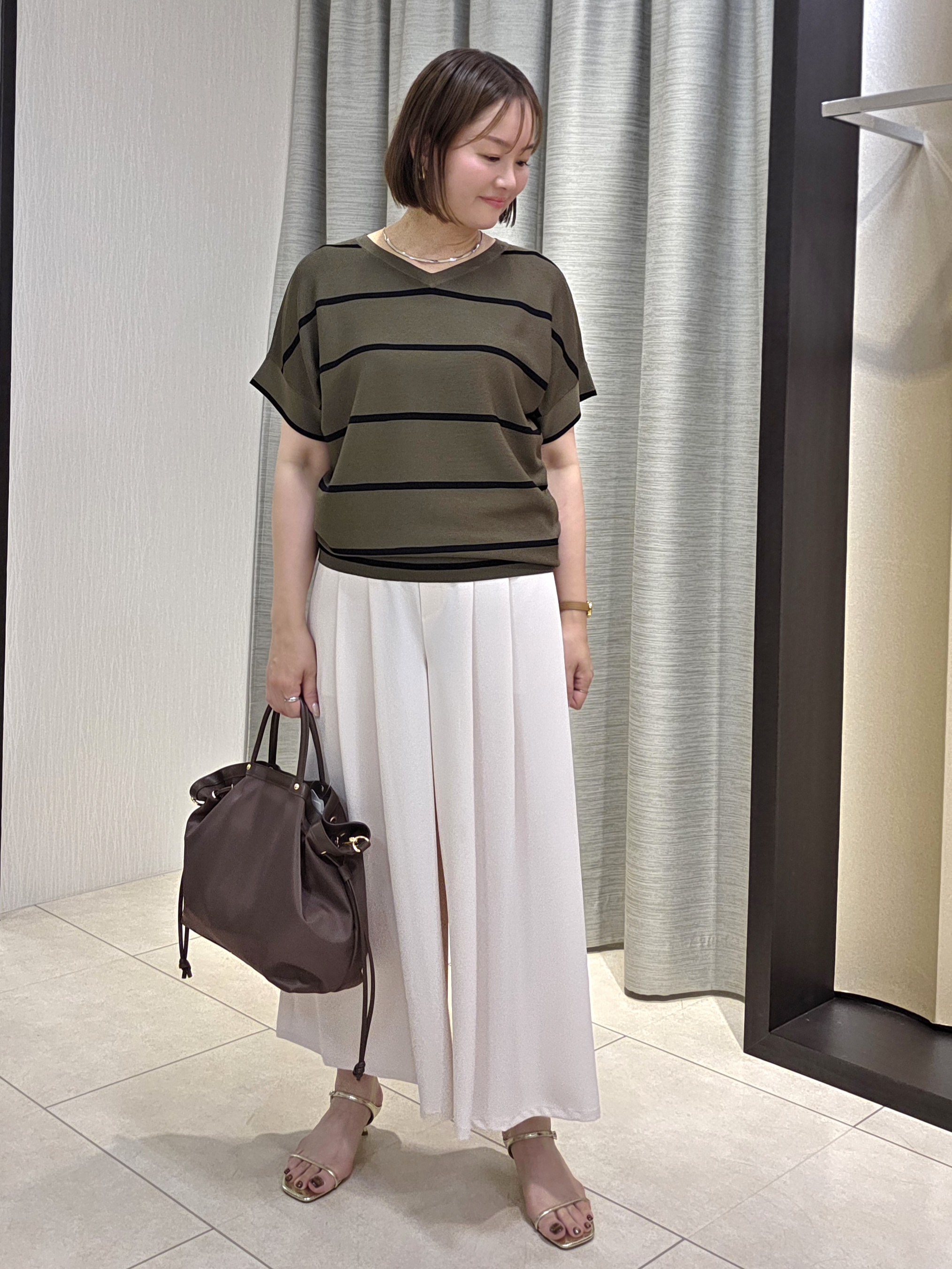 naokoさんの「UNTITLED｜【11色展開/体型カバー】前後2WAYフレンチスリーブニット」を使ったコーディネート