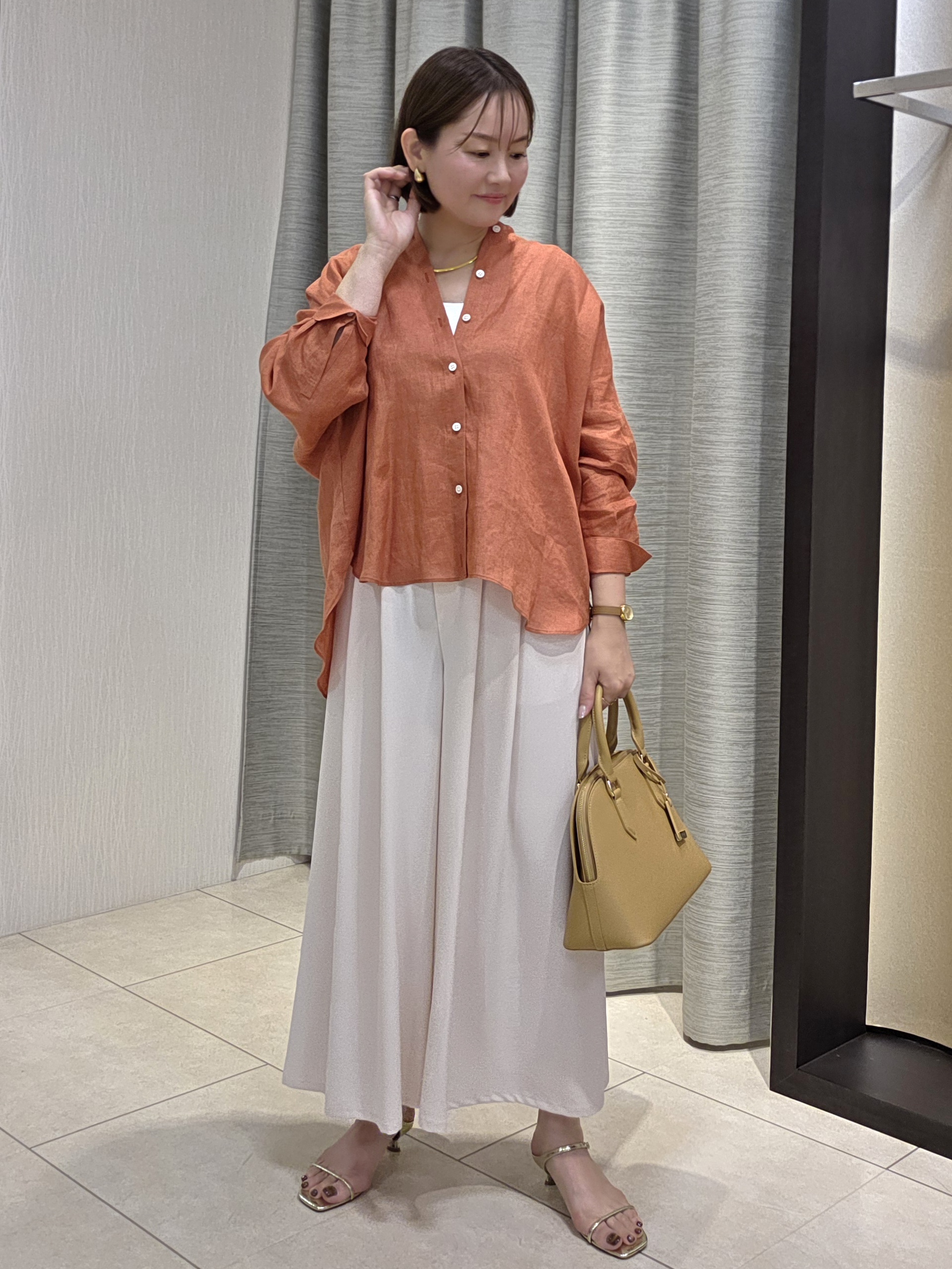 naokoさんの「UNTITLED｜【麻100】リネンドルマンシャツ」を使ったコーディネート