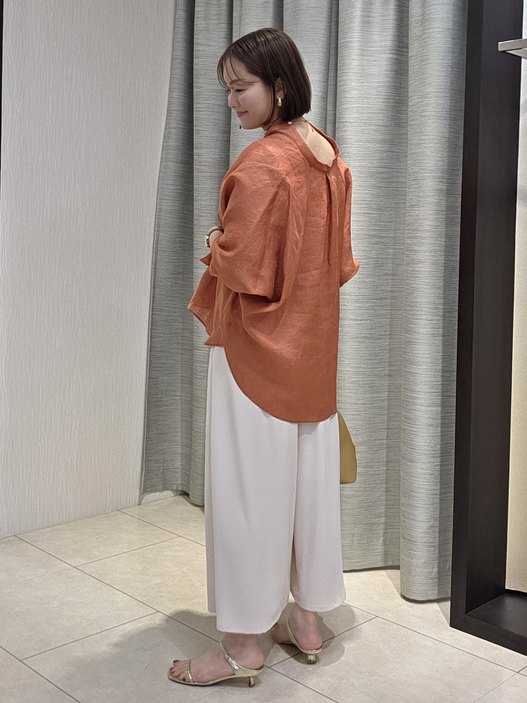 naokoさんの「UNTITLED｜【麻100】リネンドルマンシャツ」を使ったコーディネート