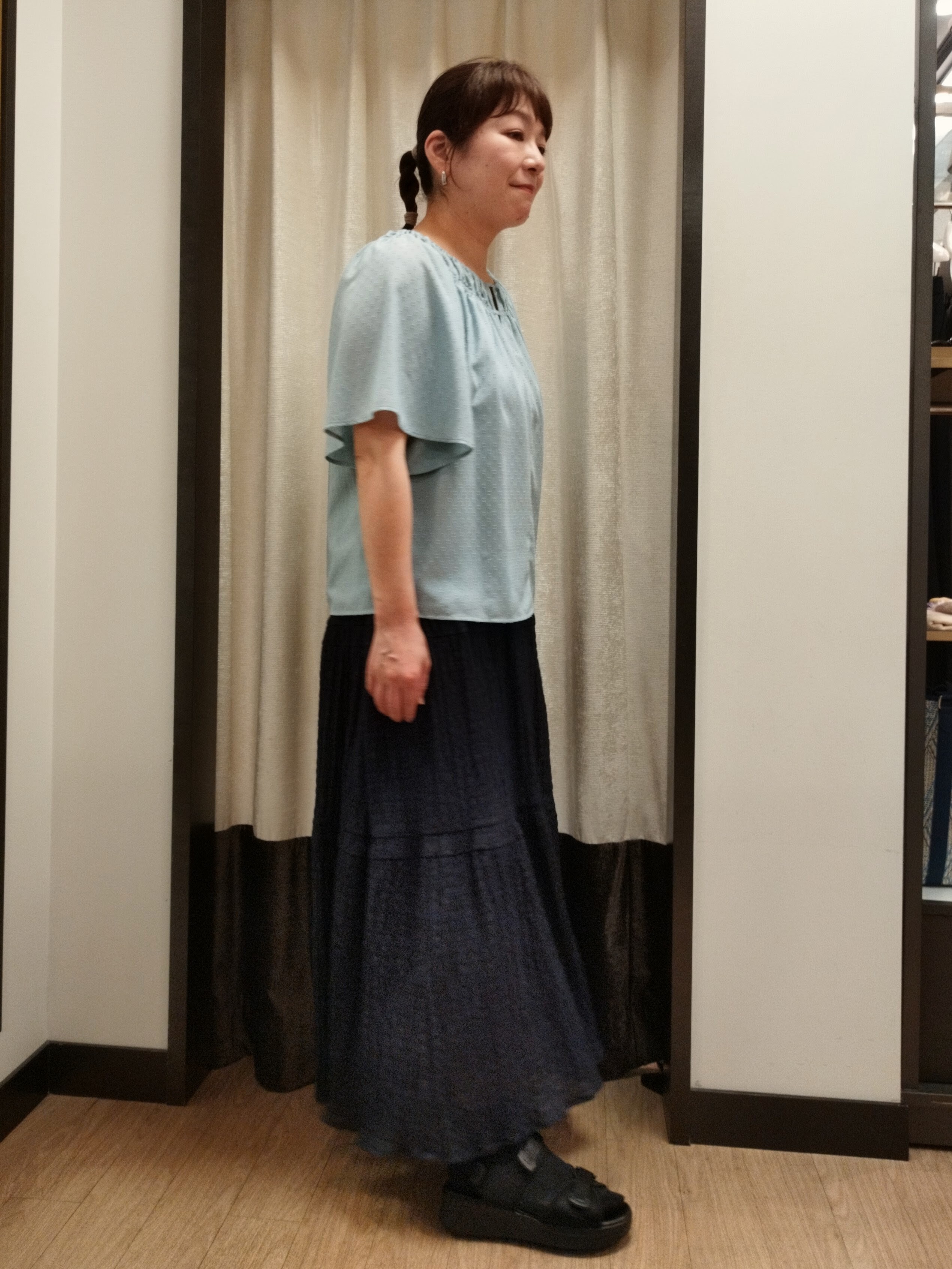 junさんの「Reflect｜ネックギャザーデザインブラウス」を使ったコーディネート
