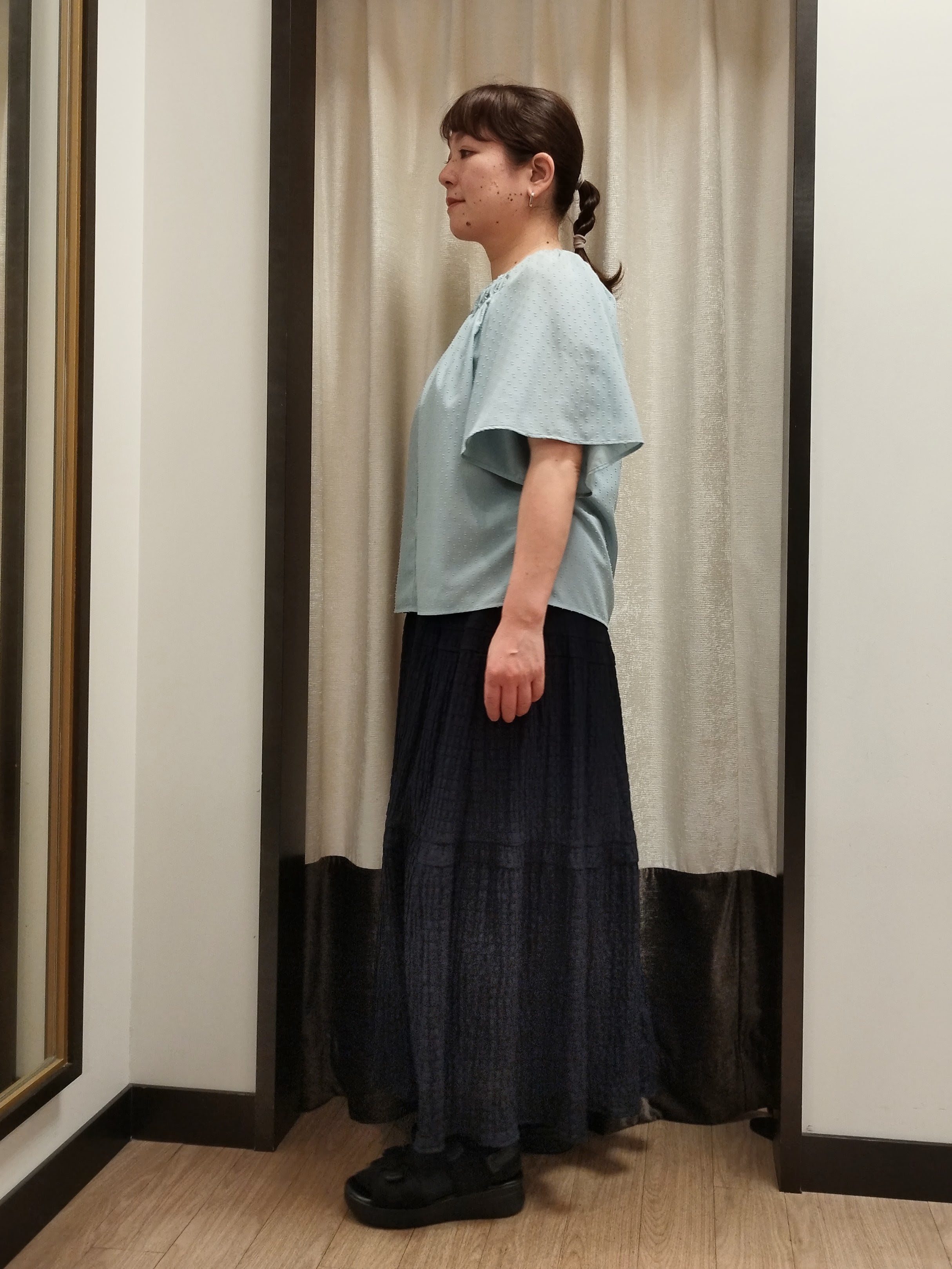 junさんの「Reflect｜ネックギャザーデザインブラウス」を使ったコーディネート
