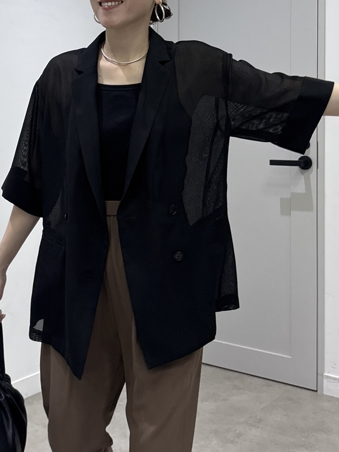 kotakiさんの「INDIVI｜【洗える／メッシュ素材／SETUP可能】半袖シアージャケット」を使ったコーディネート
