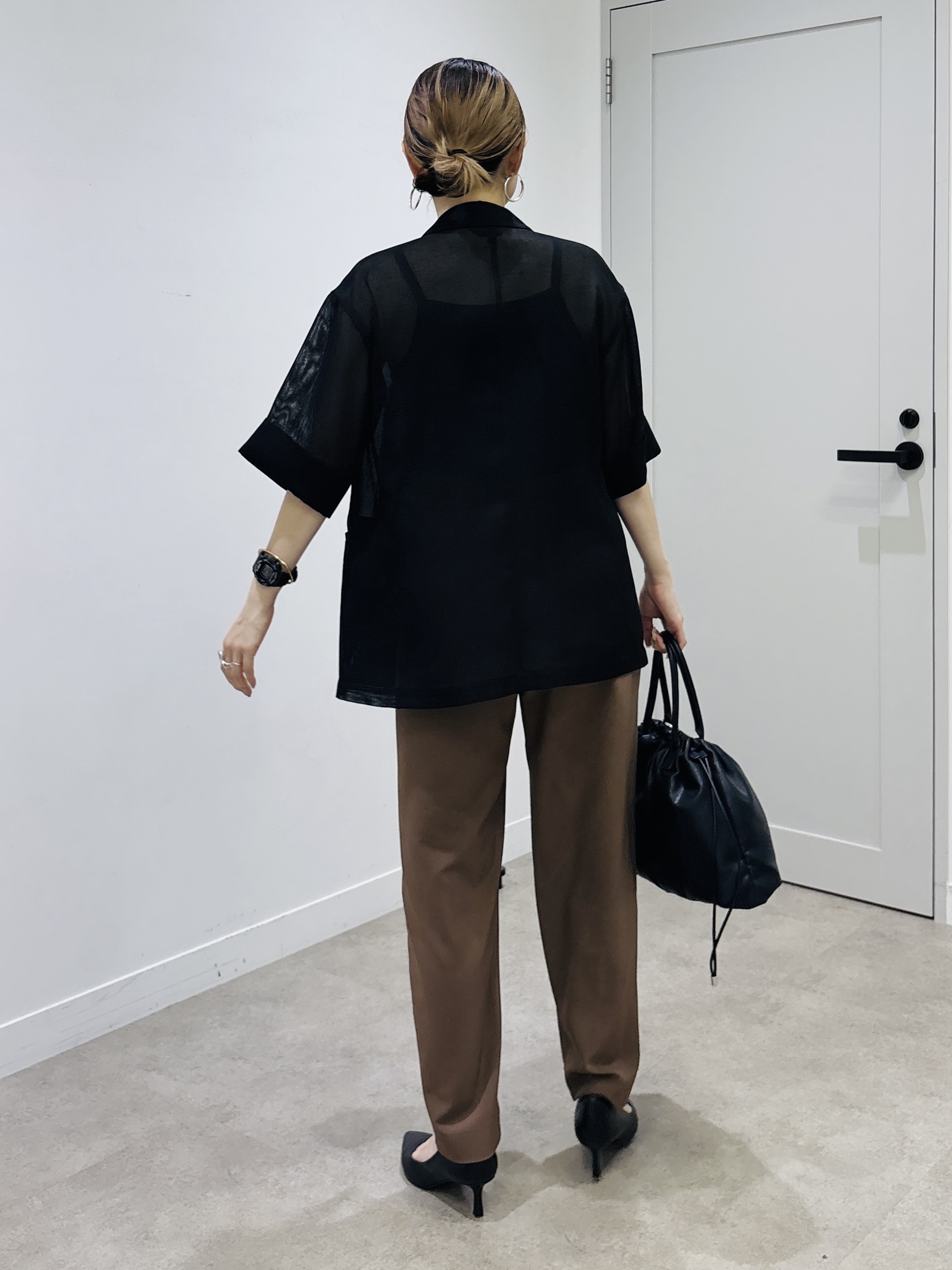 kotakiさんの「INDIVI｜【洗える／メッシュ素材／SETUP可能】半袖シアージャケット」を使ったコーディネート