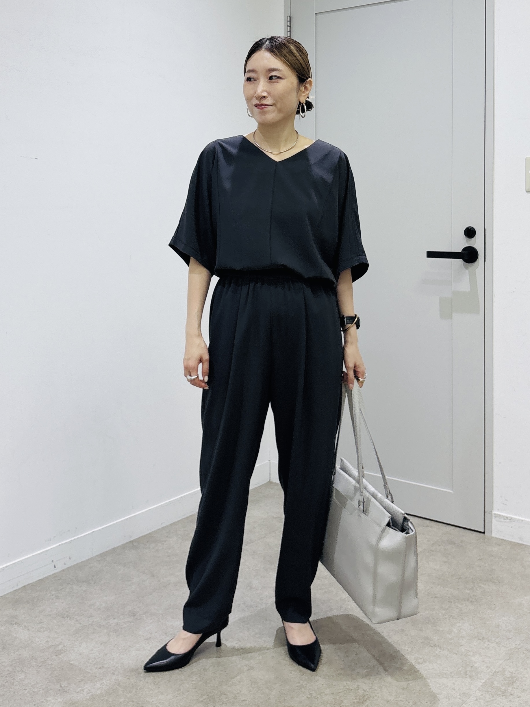 kotakiさんの「INDIVI｜【着る日傘】ドルマントップス」を使ったコーディネート