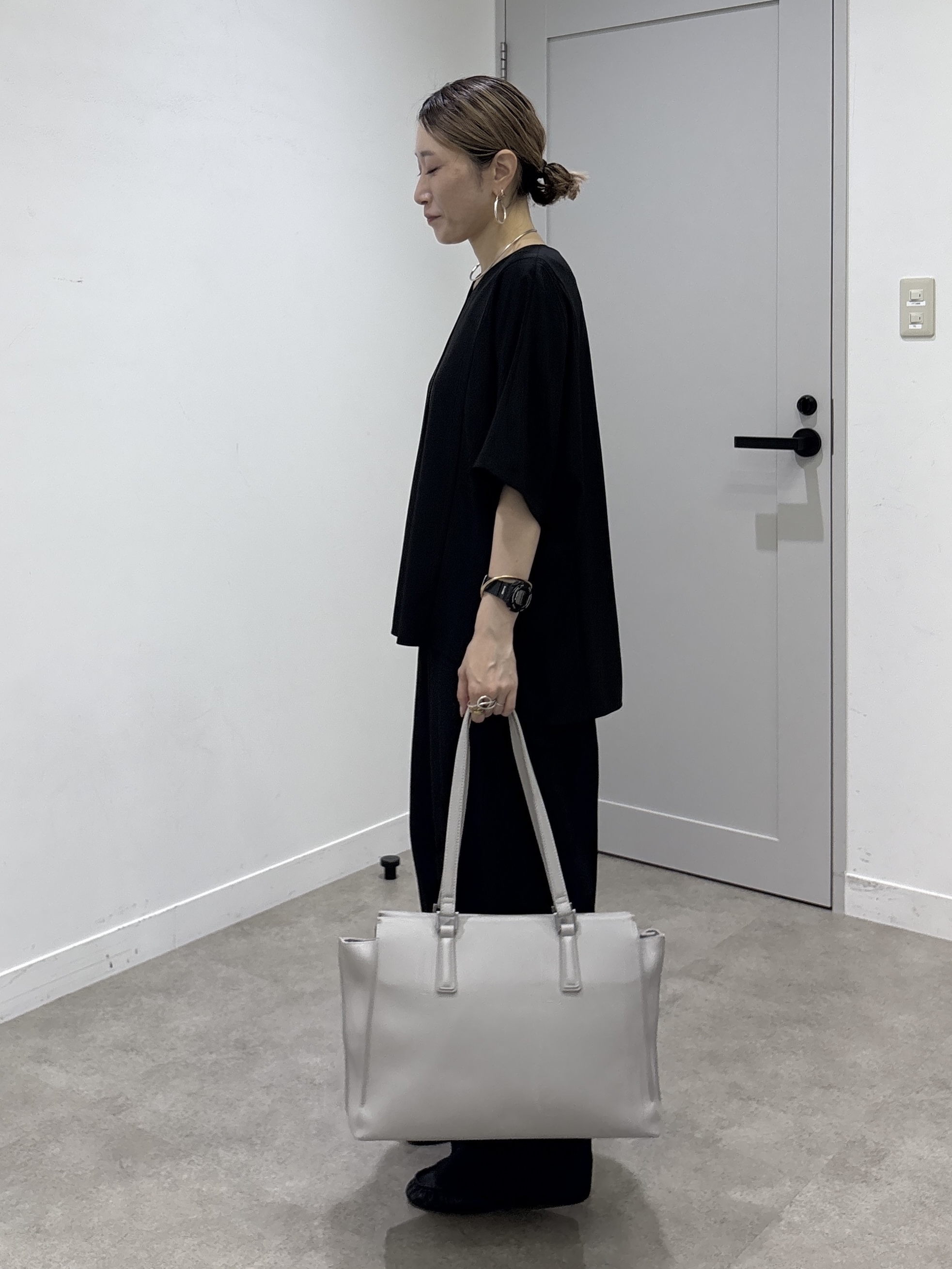 kotakiさんの「INDIVI｜【着る日傘】ドルマントップス」を使ったコーディネート