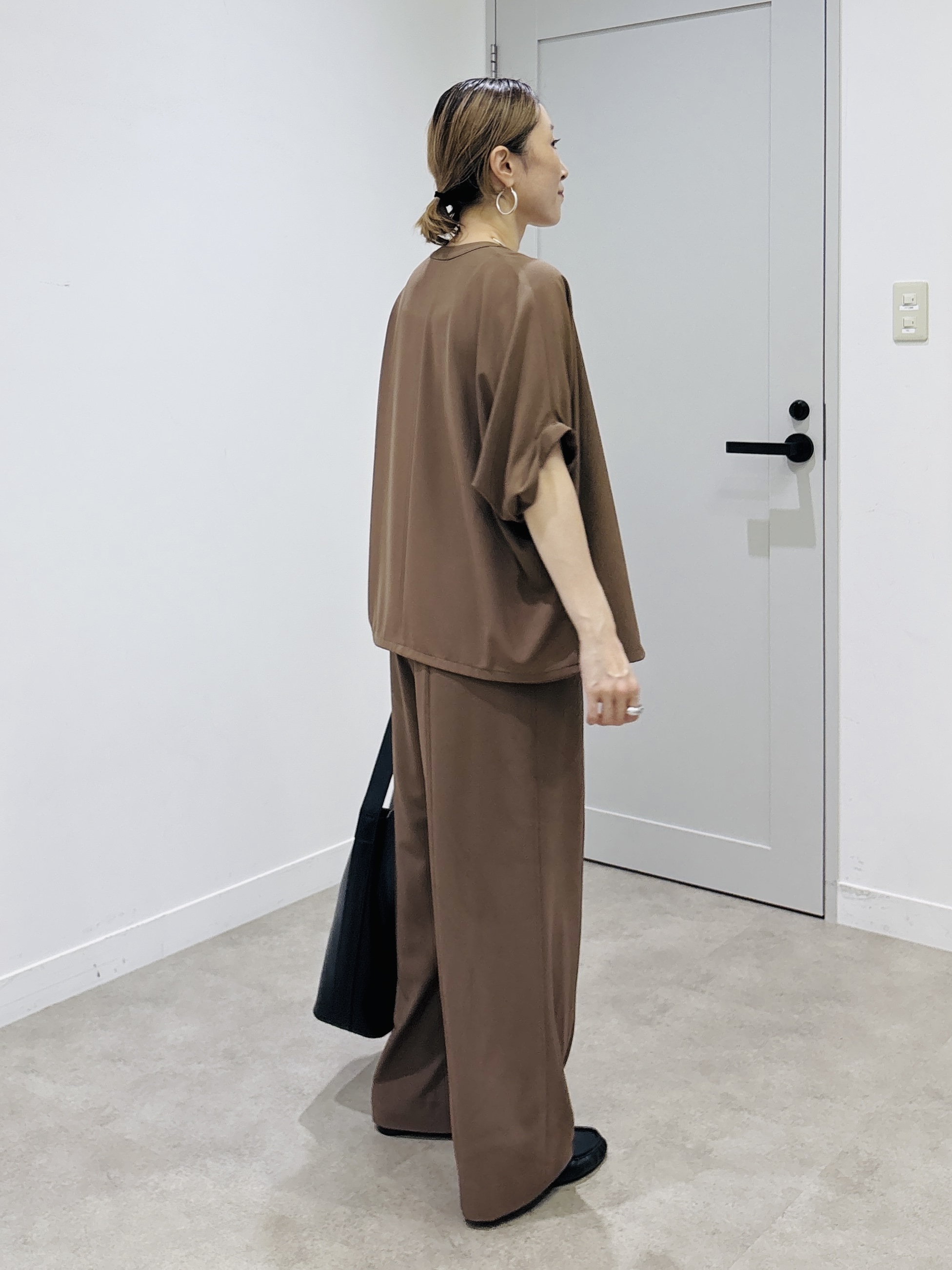 kotakiさんの「INDIVI｜【着る日傘】ドルマンフォルムブルゾン」を使ったコーディネート
