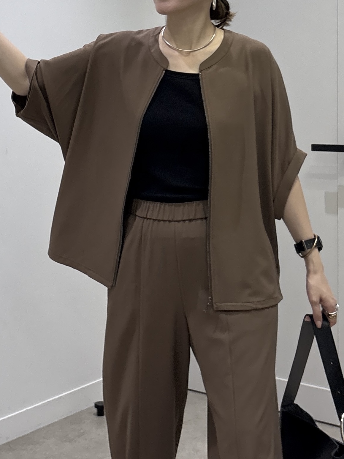 kotakiさんの「INDIVI｜【着る日傘】ドルマンフォルムブルゾン」を使ったコーディネート