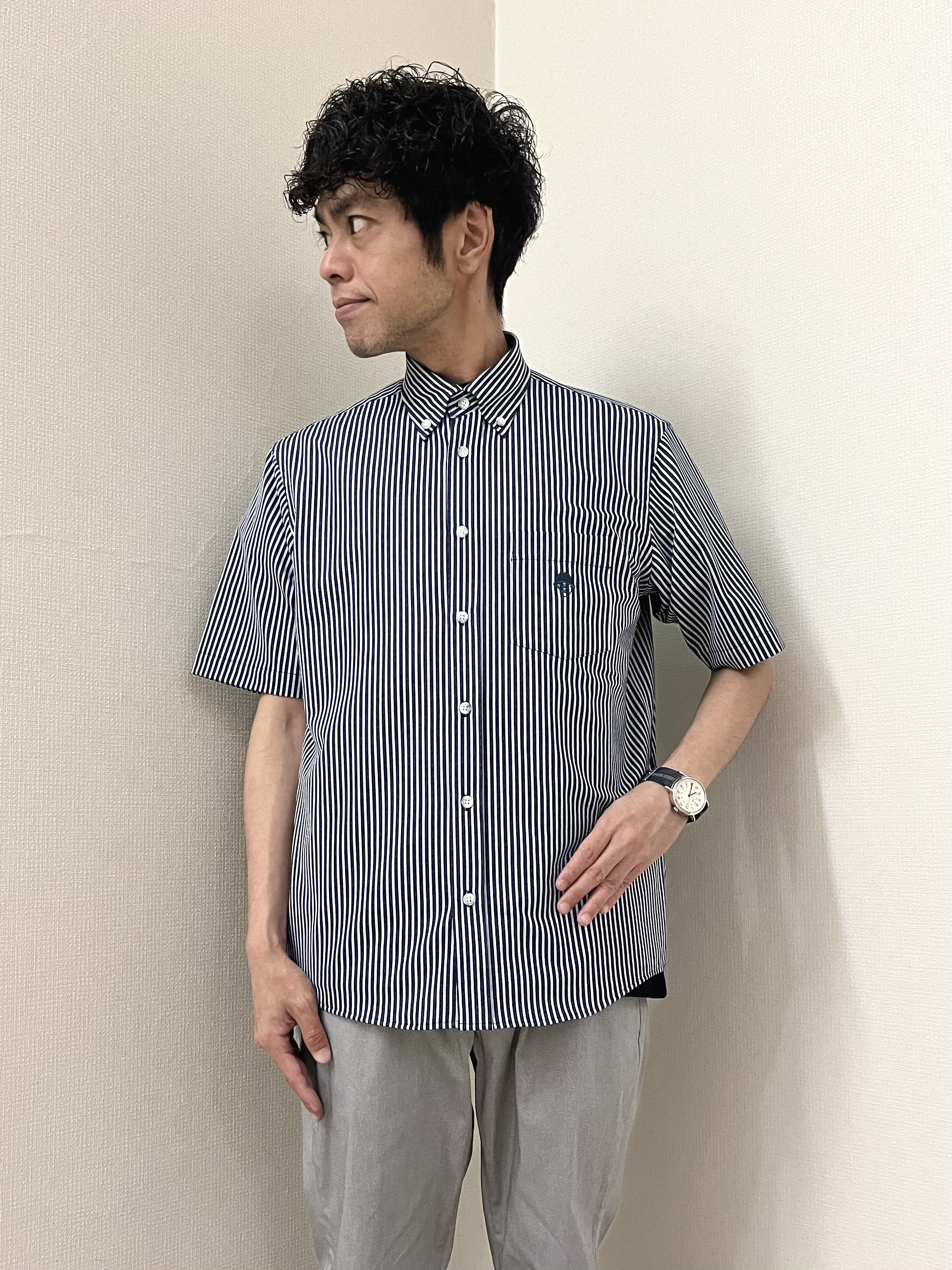 URAさんの「TAKEO KIKUCHI｜【接触冷感】ジャージストライプ シャツ」を使ったコーディネート