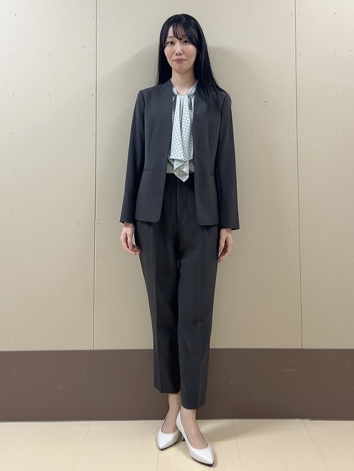 sechiさんの「UNTITLED｜【セットアップ可/UV/接触冷感】エアリーノーカラージャケット」を使ったコーディネート