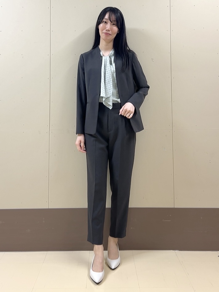 sechiさんの「UNTITLED｜【セットアップ可/UV/接触冷感】エアリーノーカラージャケット」を使ったコーディネート