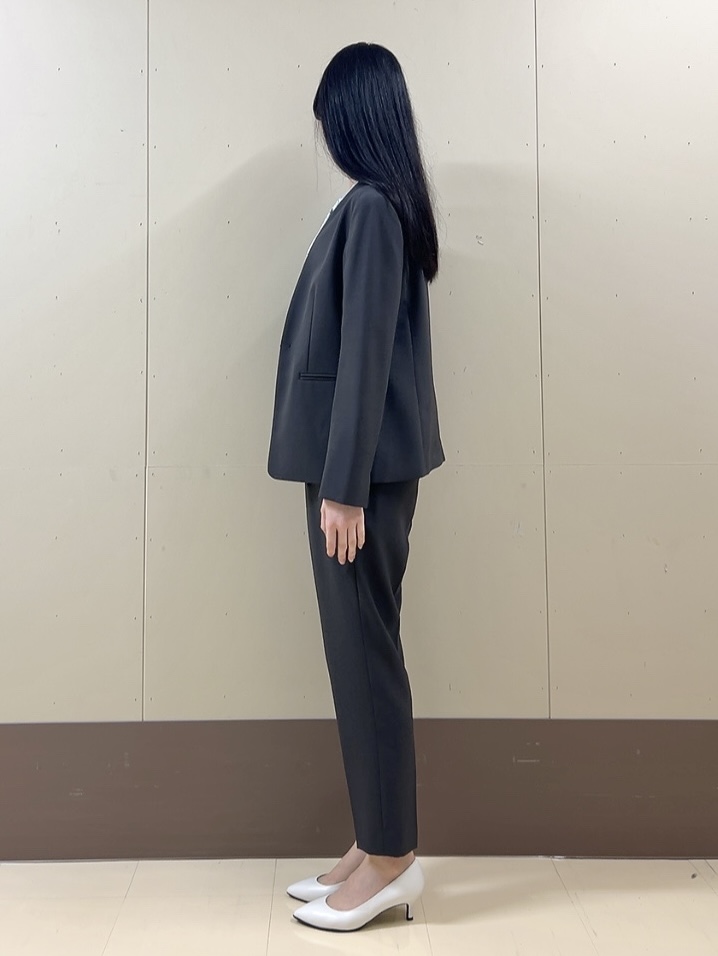 sechiさんの「UNTITLED｜【セットアップ可/UV/接触冷感】エアリーノーカラージャケット」を使ったコーディネート