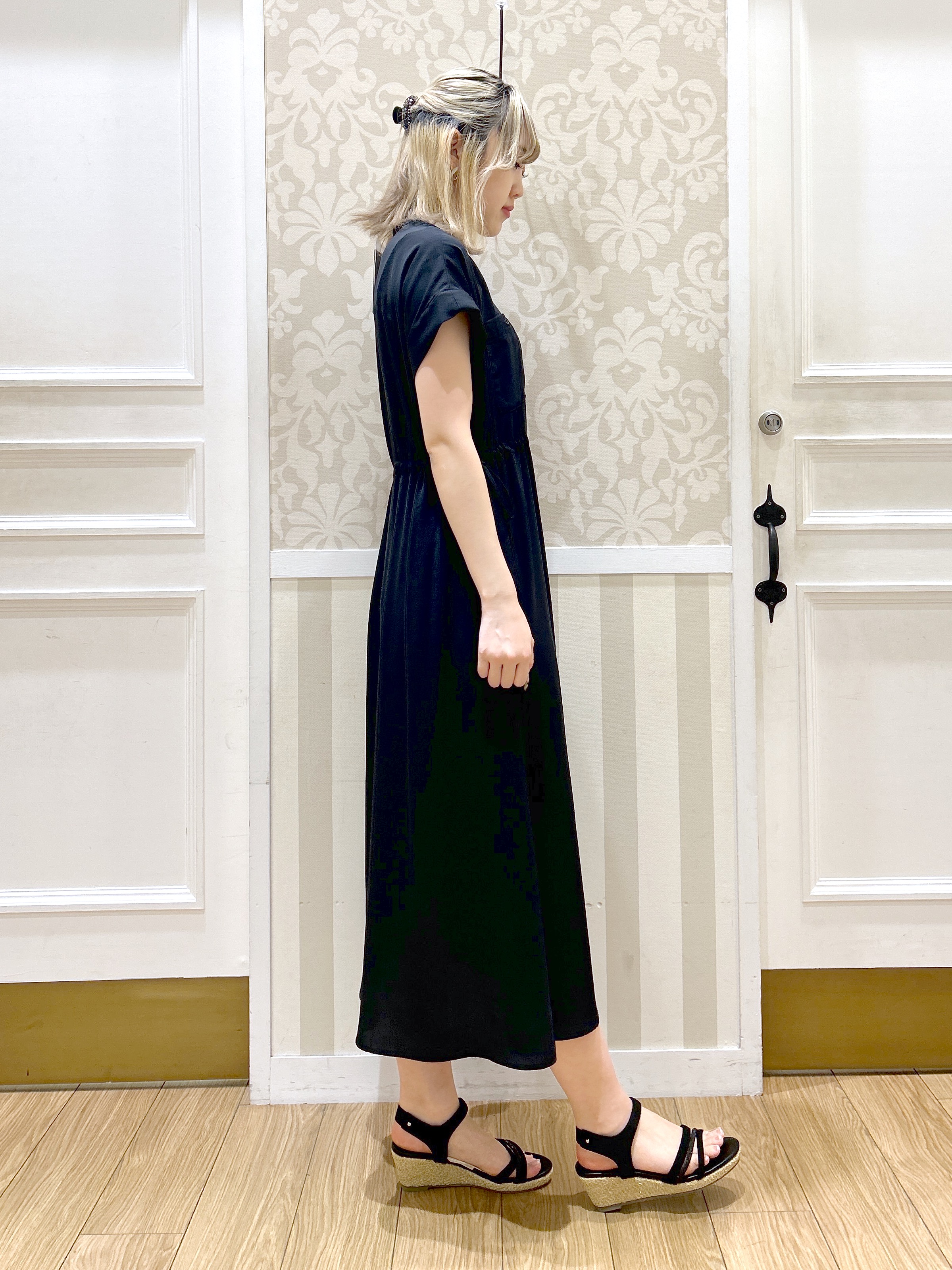 望 愛さんの「grove｜高評価！【接触冷感／UVカットetc】ベーシックショートカーディガン」を使ったコーディネート