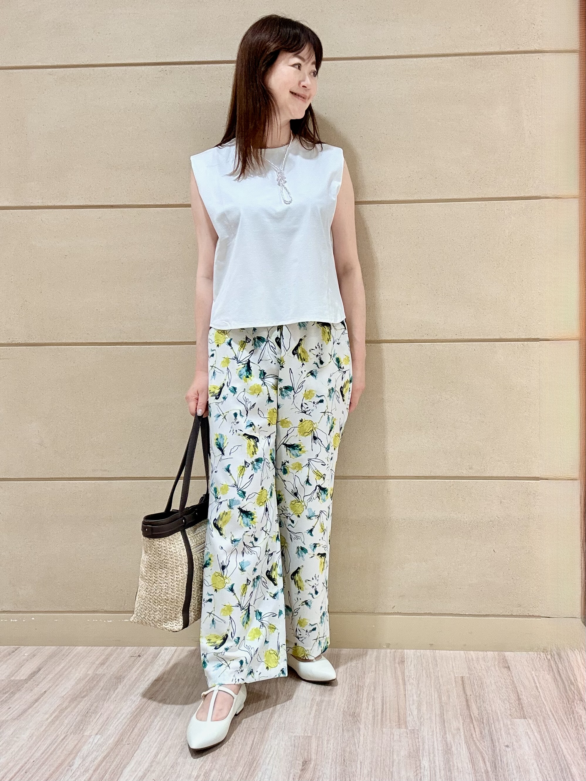 Marさんの「Reflect｜【通気性あり／涼しい／マシンウォッシャブル】フロントボタンワンピース」を使ったコーディネート