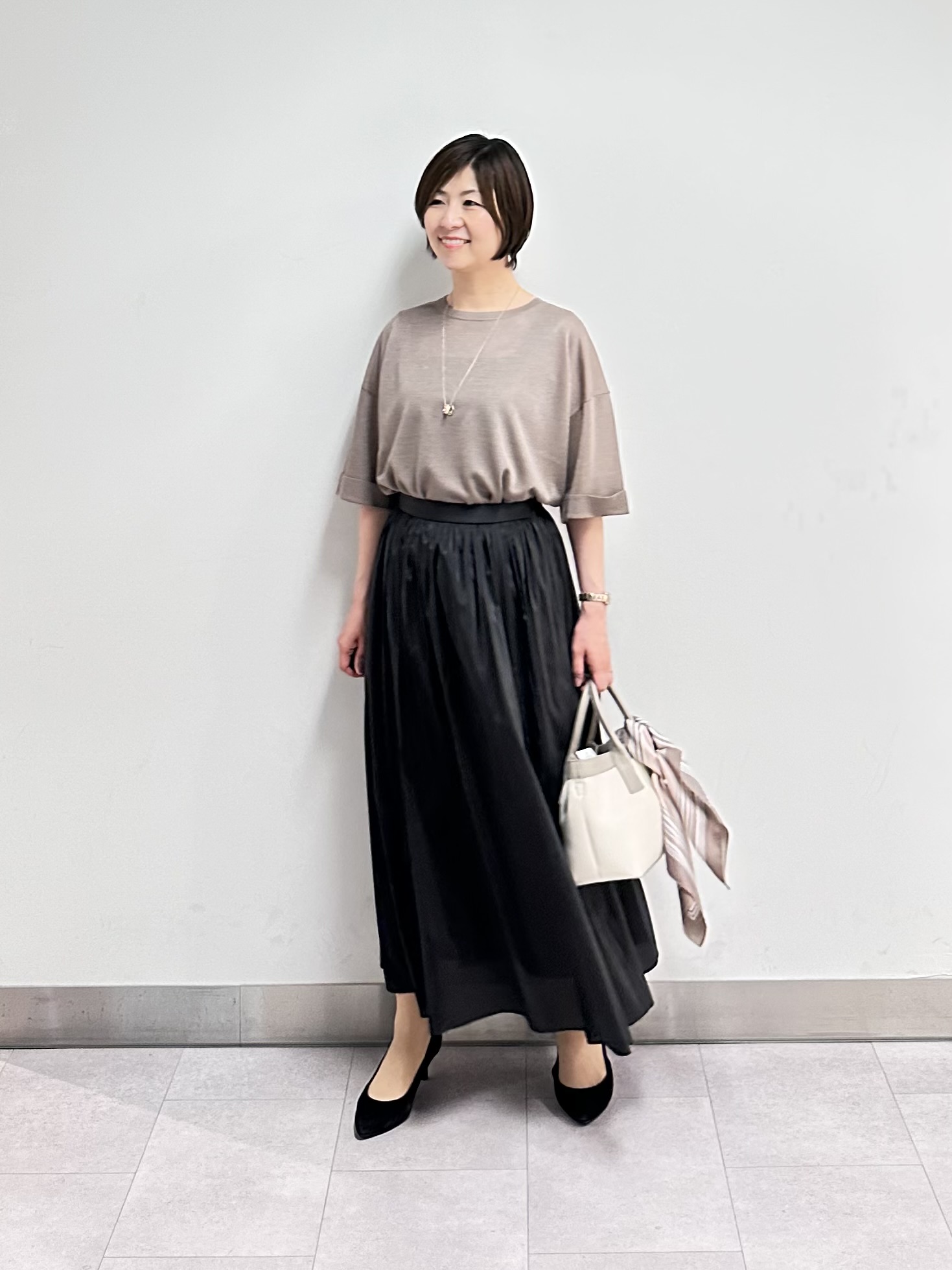 みなこさんの「UNTITLED｜【アンサンブル可/Tシャツ風/ゆったり】リラックスニットトップス」を使ったコーディネート