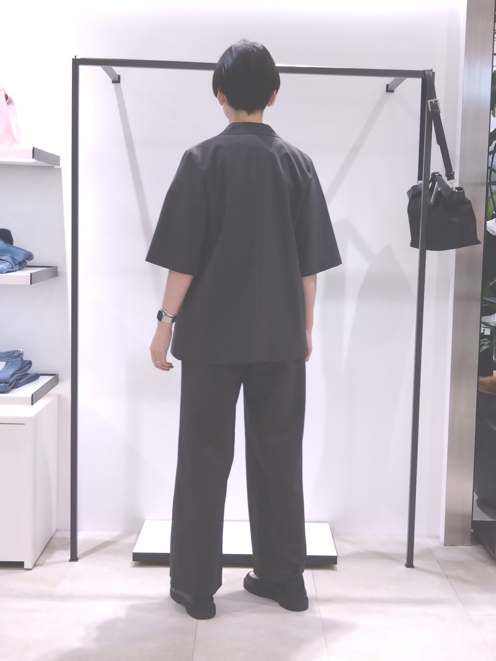 まちこさんの「UNTITLED｜【シワになりにくい/セットアップ可/接触冷感】ハーフスリーブジャケット」を使ったコーディネート