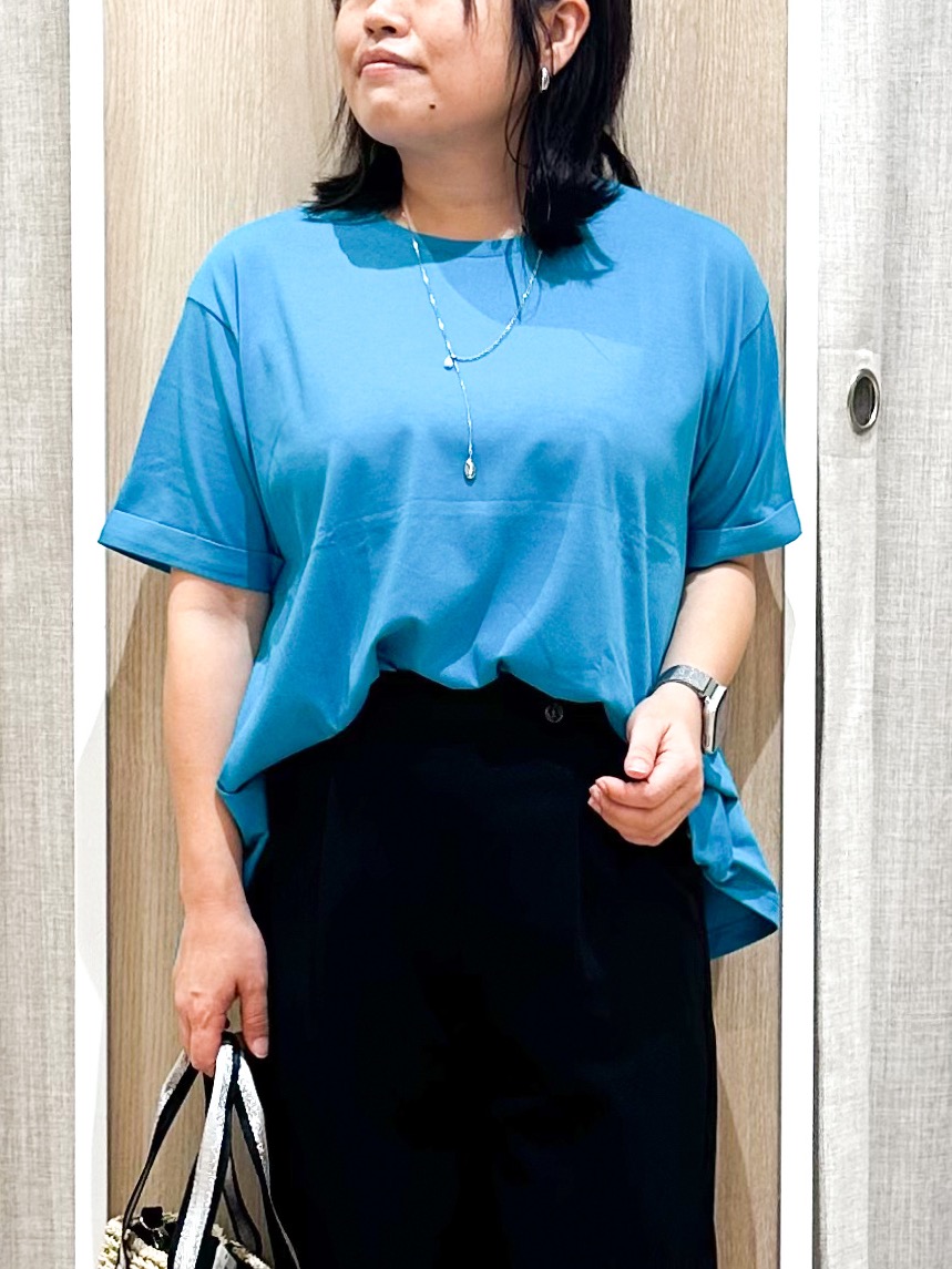 naoさんの「grove｜【遮熱／吸水速乾／接触冷感／UVカット】フレアシルエットTシャツ」を使ったコーディネート