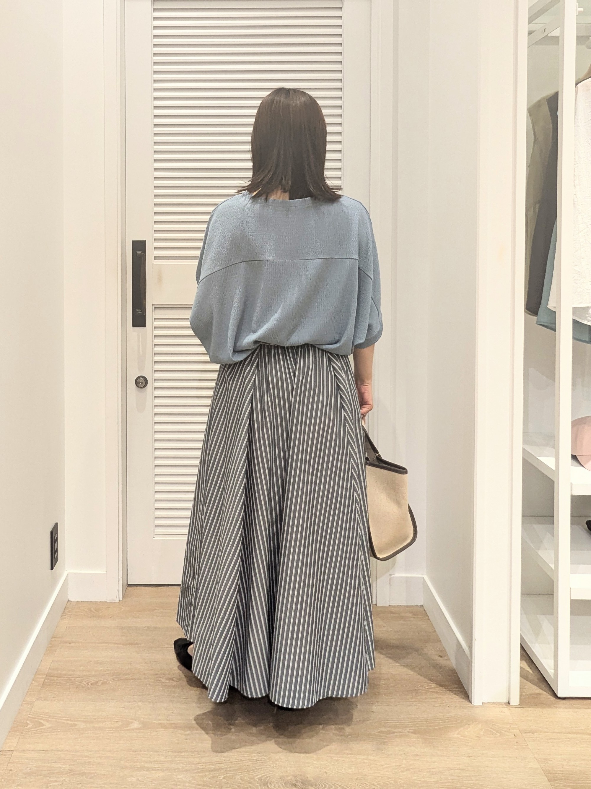 enさんの「Dessin｜【軽量】コットンリネンパイピングバッグ」を使ったコーディネート