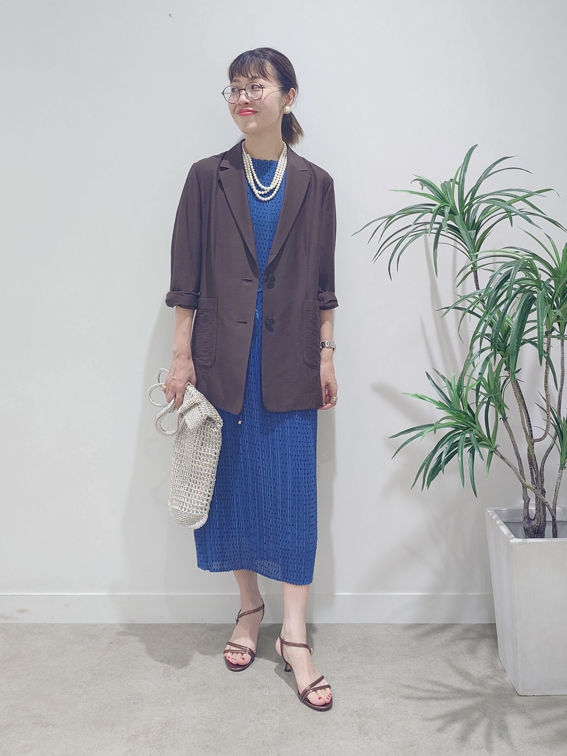MUTSUKOさんの「UNTITLED｜【程よいシアー感/洗える】エアリーバイオジャケット」を使ったコーディネート