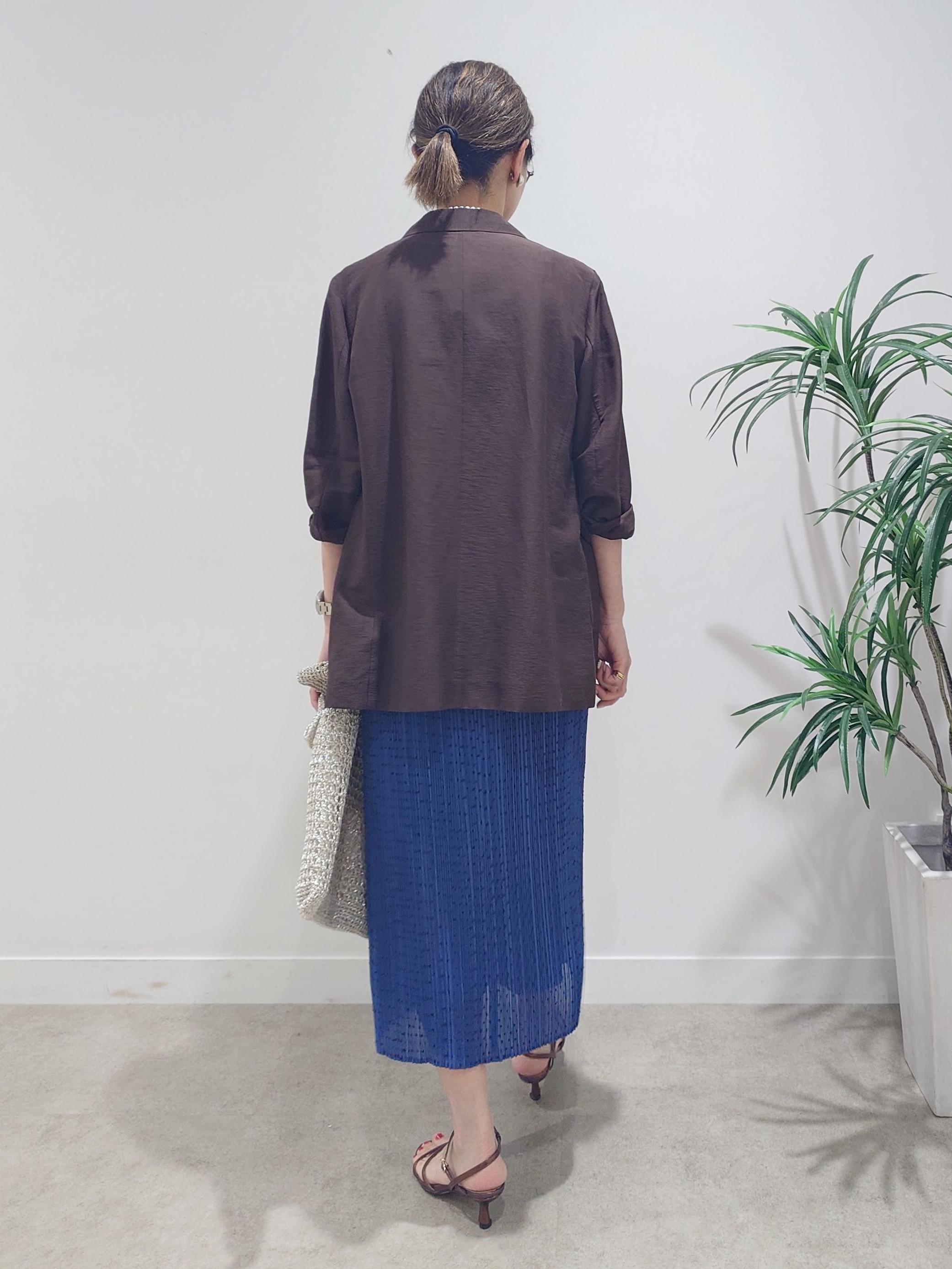 MUTSUKOさんの「UNTITLED｜【程よいシアー感/洗える】エアリーバイオジャケット」を使ったコーディネート