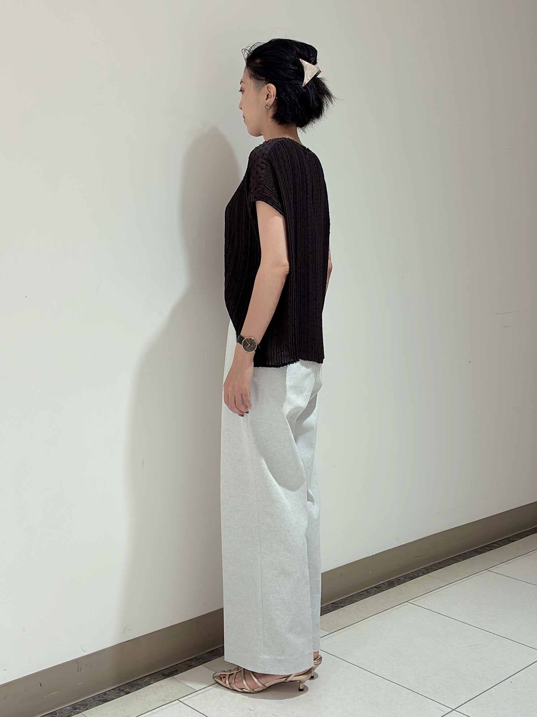 環さんの「UNTITLED｜【1枚で着映える】ドットジャガードブラウス」を使ったコーディネート