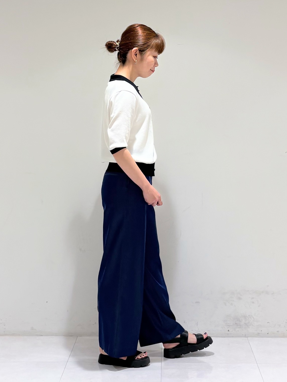 tsuyuさんの「INDIVI｜【大人カジュアル】メタリックかぎ編みボトルバッグ」を使ったコーディネート
