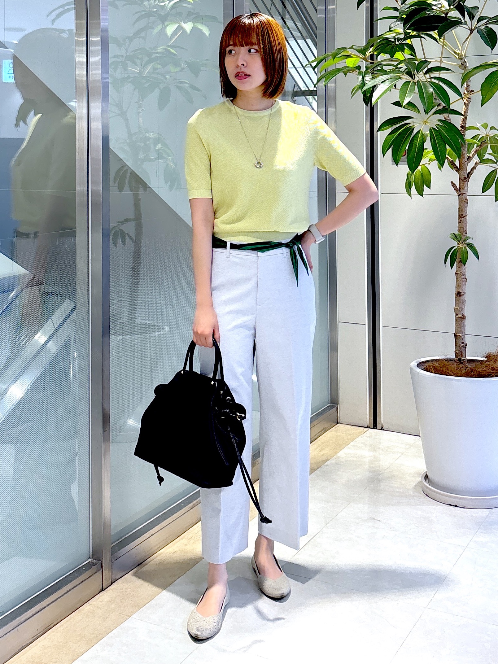 yukaさんの「UNTITLED｜【アンサンブル可】ラメ混クルーネックプルオーバー」を使ったコーディネート