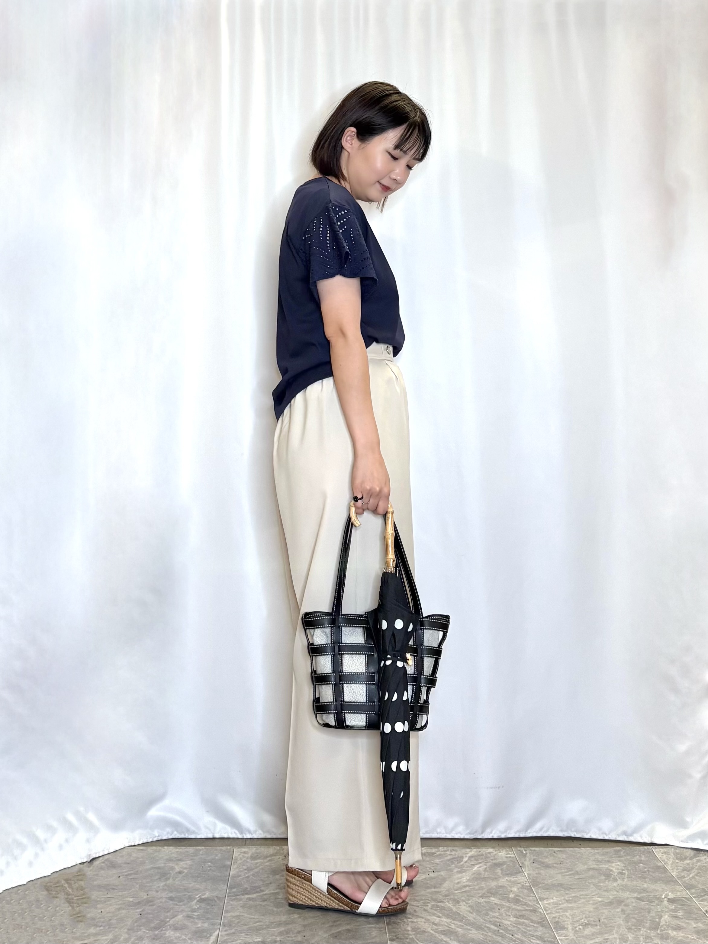 ネリさんの「SHOO･LA･RUE｜【汗じみ防止/ひんやり/S-LL】レースが華やか お袖フレアTシャツ」を使ったコーディネート