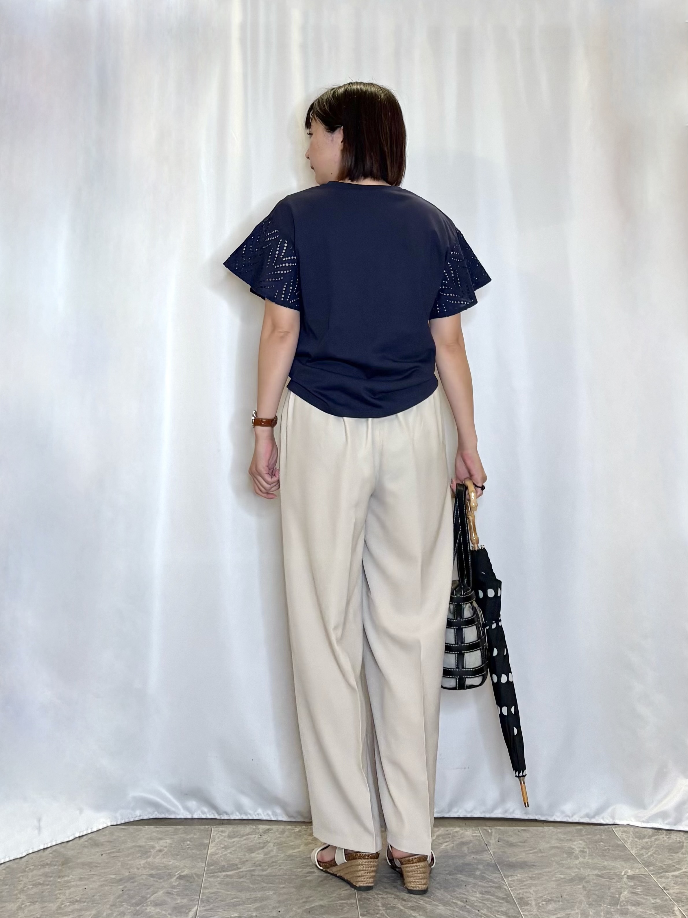 ネリさんの「SHOO･LA･RUE｜【汗じみ防止/ひんやり/S-LL】レースが華やか お袖フレアTシャツ」を使ったコーディネート
