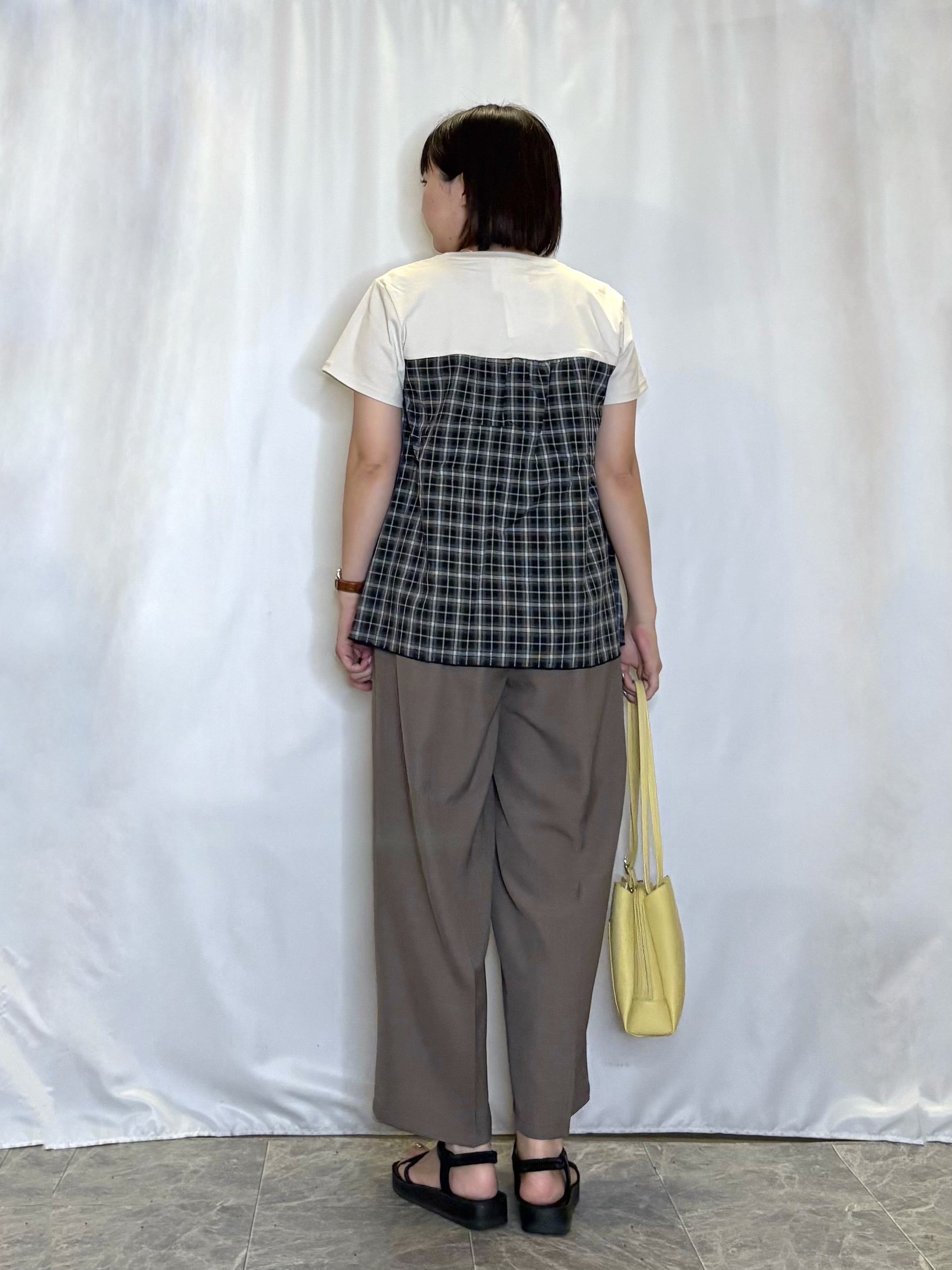 ネリさんの「SHOO･LA･RUE｜【S-LL/洗濯機可】着るだけサマ見え 柄アソートビスチェ風ドッキングTシャツ」を使ったコーディネート