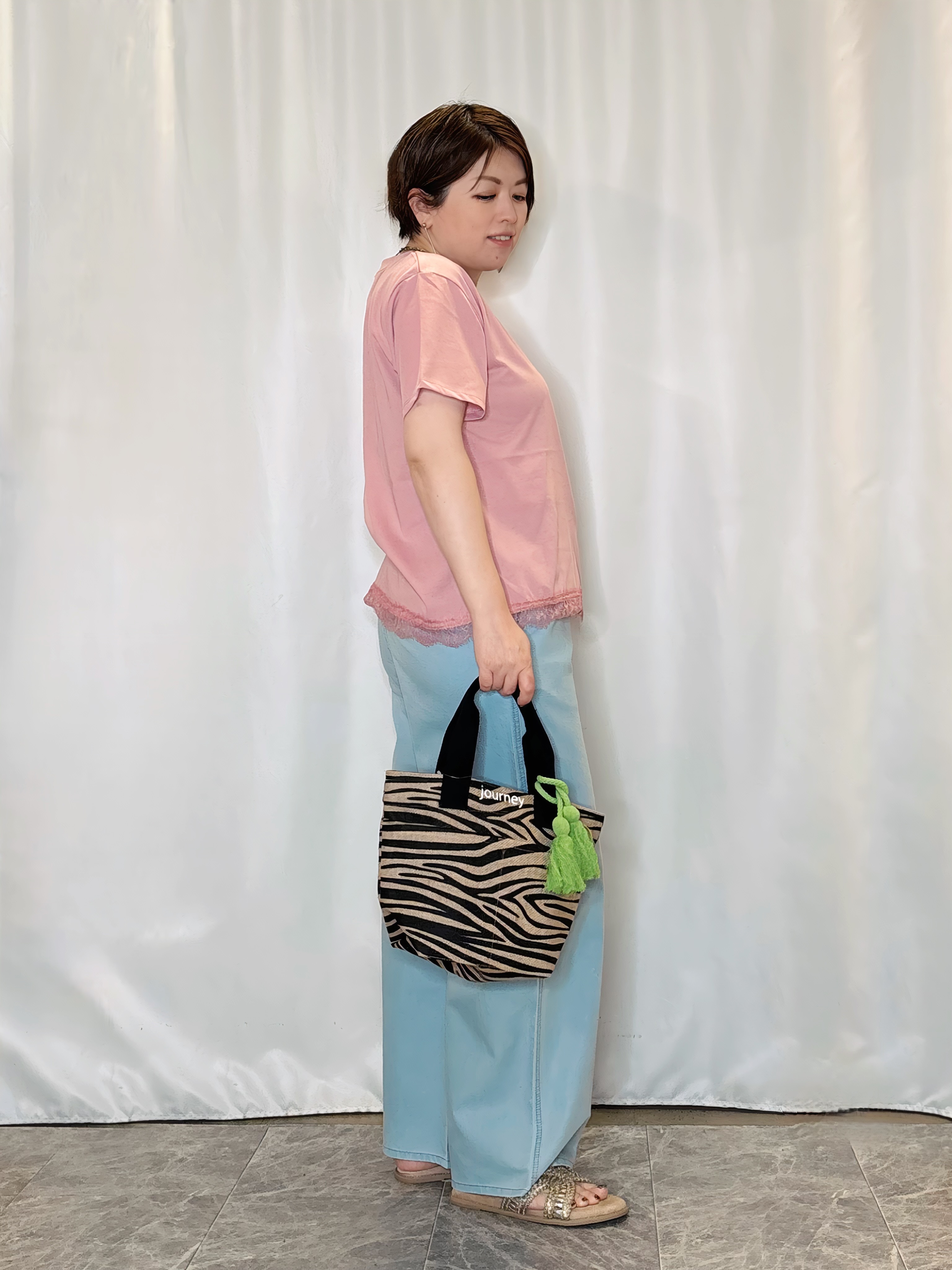 たみさんの「SHOO･LA･RUE｜【セットアップ可/S-LL】夏でも快適 ライトオンスデニム イージーワイドパンツ」を使ったコーディネート