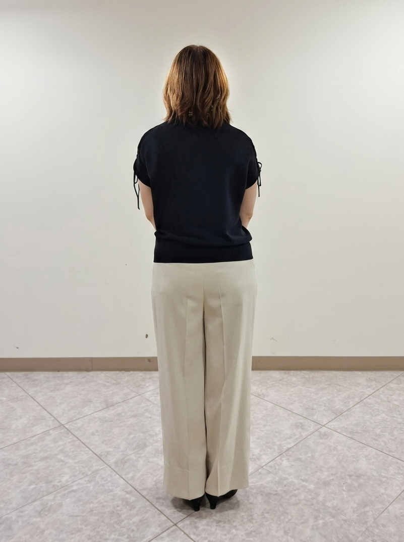 S.xuliさんの「Reflect｜レースアップスリーブデザインニット」を使ったコーディネート