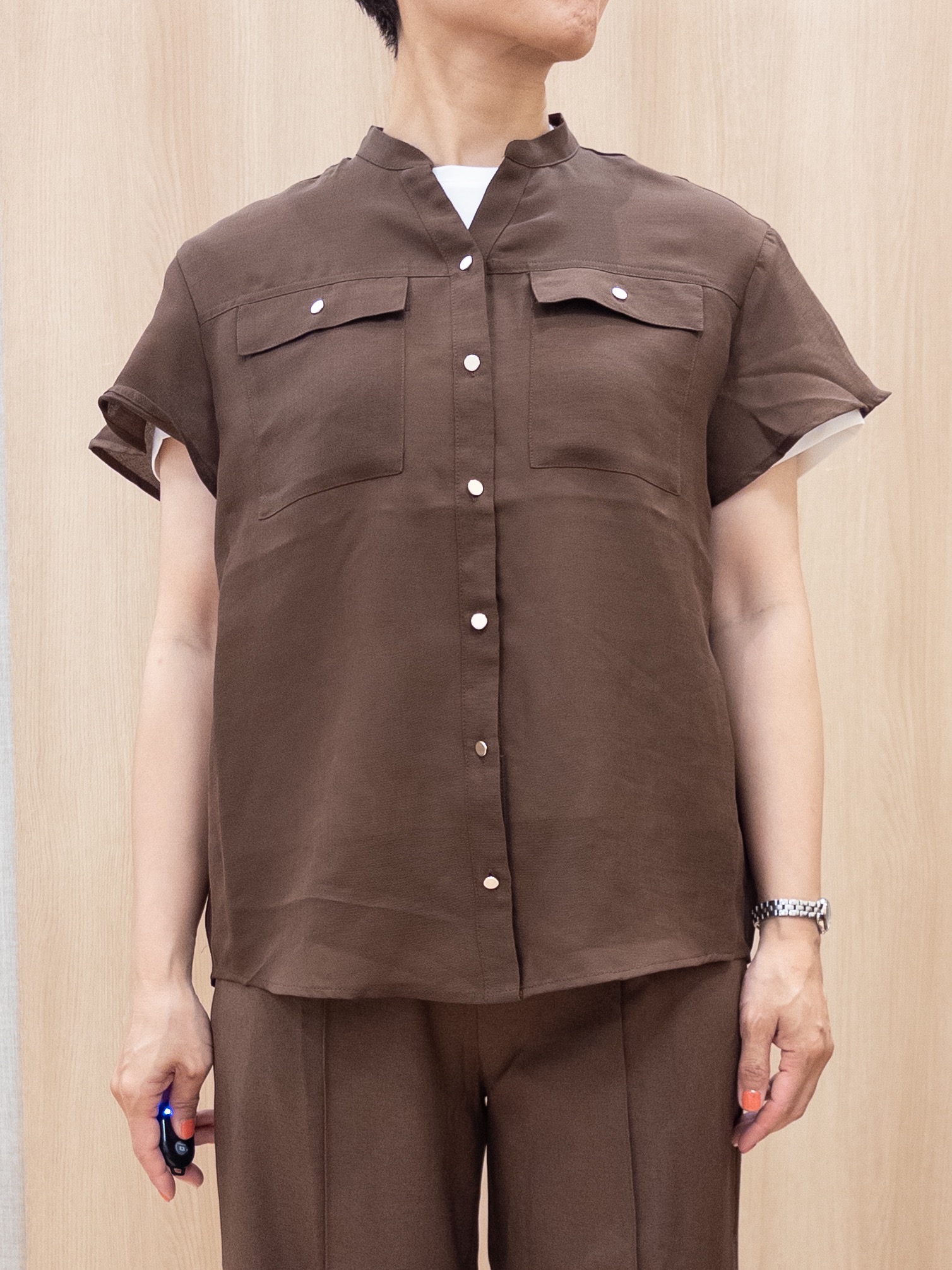 シュウコさんの「grove｜【遮熱／吸水速乾／接触冷感／UVカット】ベーシックロゴTシャツ」を使ったコーディネート