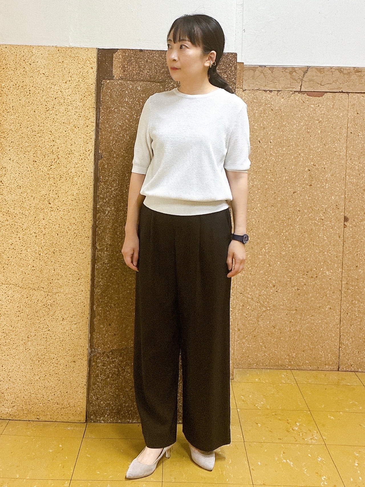 hattoriさんの「INDIVI｜【アンサンブル可】ラメ混クルーネックプルオーバー」を使ったコーディネート