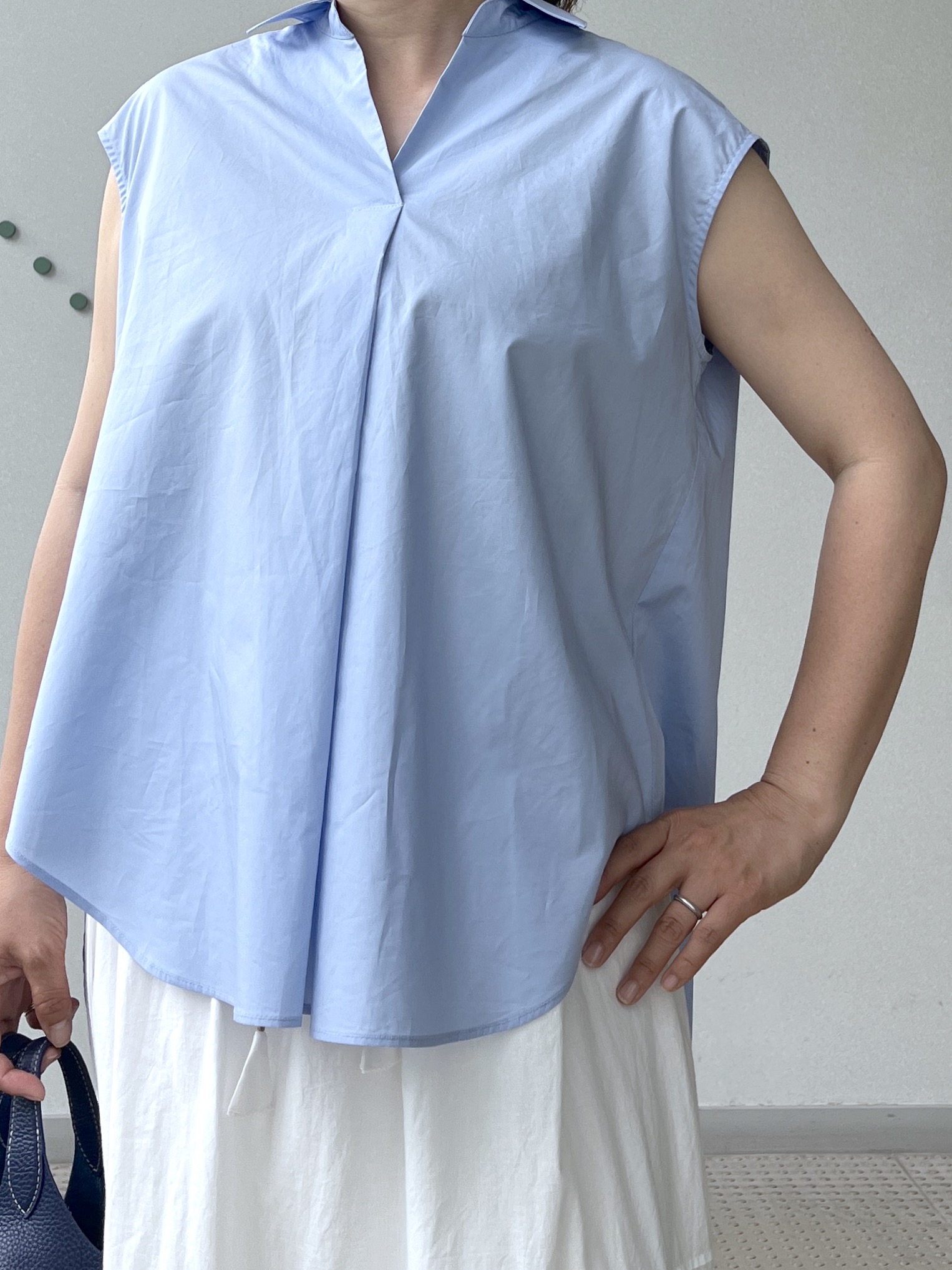 Soeさんの「DRESSTERIOR｜フレンチスリーブ スキッパーブラウス」を使ったコーディネート