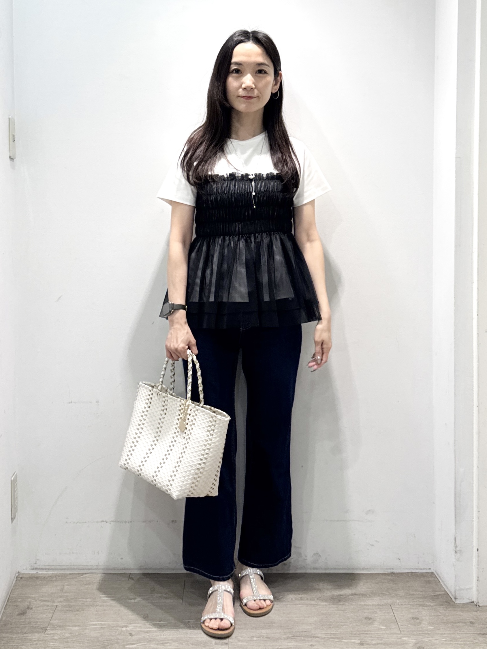 yuicciさんの「OPAQUE.CLIP｜チュールペプラムトップス【洗濯機OK／接触冷感／UVケア】」を使ったコーディネート