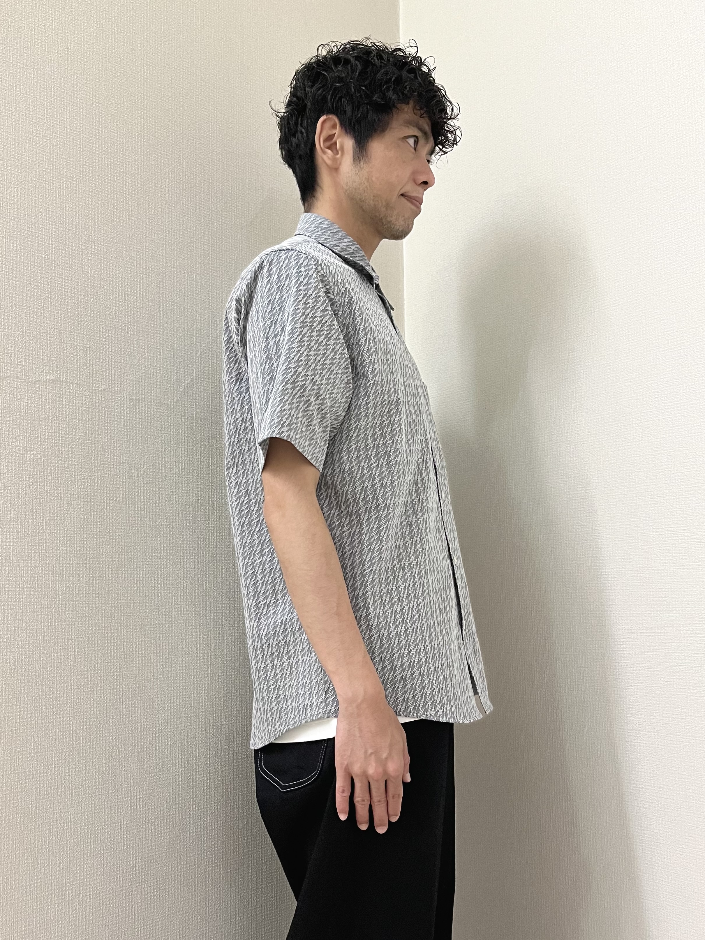 URAさんの「TAKEO KIKUCHI｜播州織り 千鳥 半袖シャツ」を使ったコーディネート