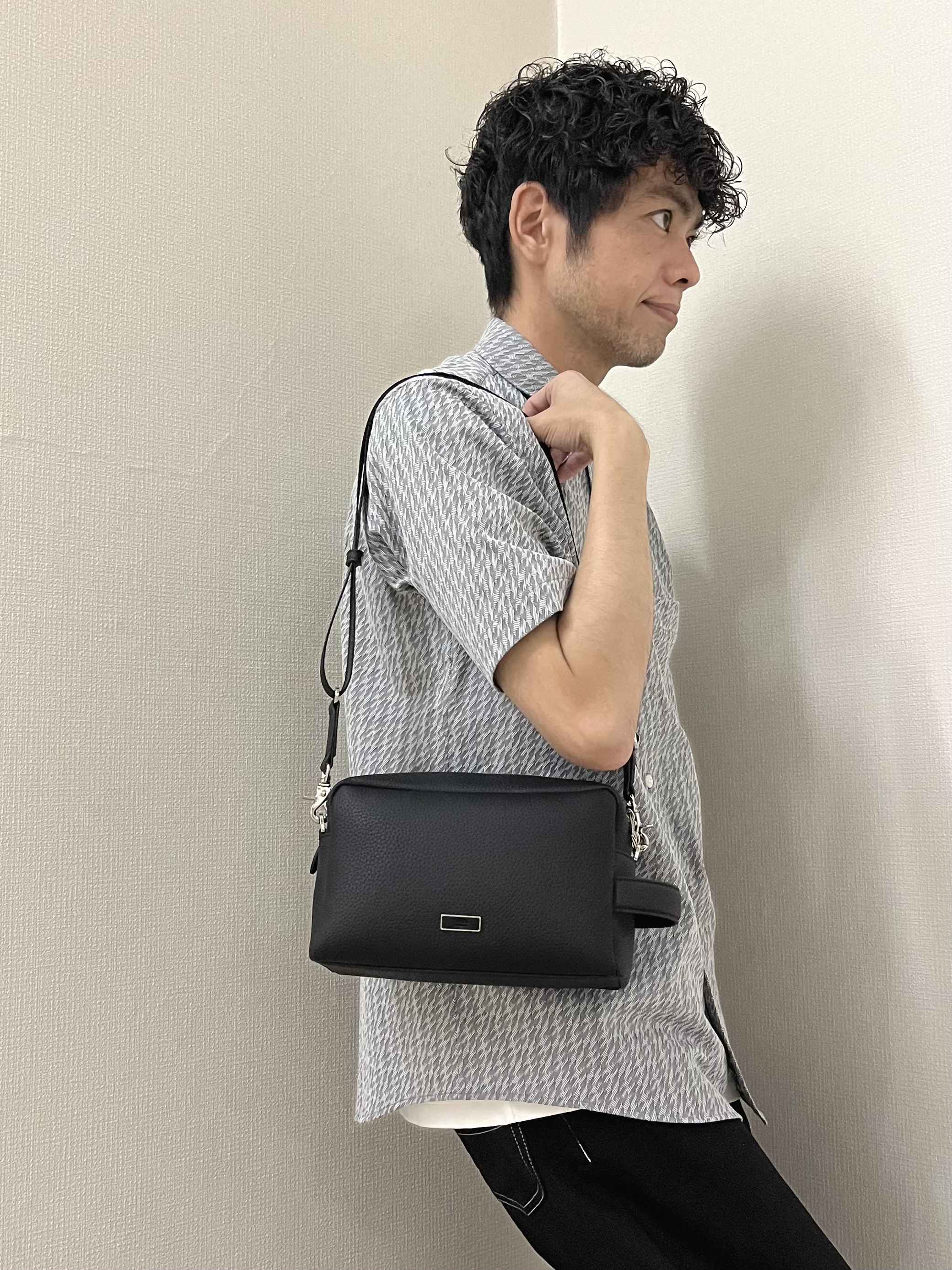 URAさんの「TAKEO KIKUCHI｜播州織り 千鳥 半袖シャツ」を使ったコーディネート