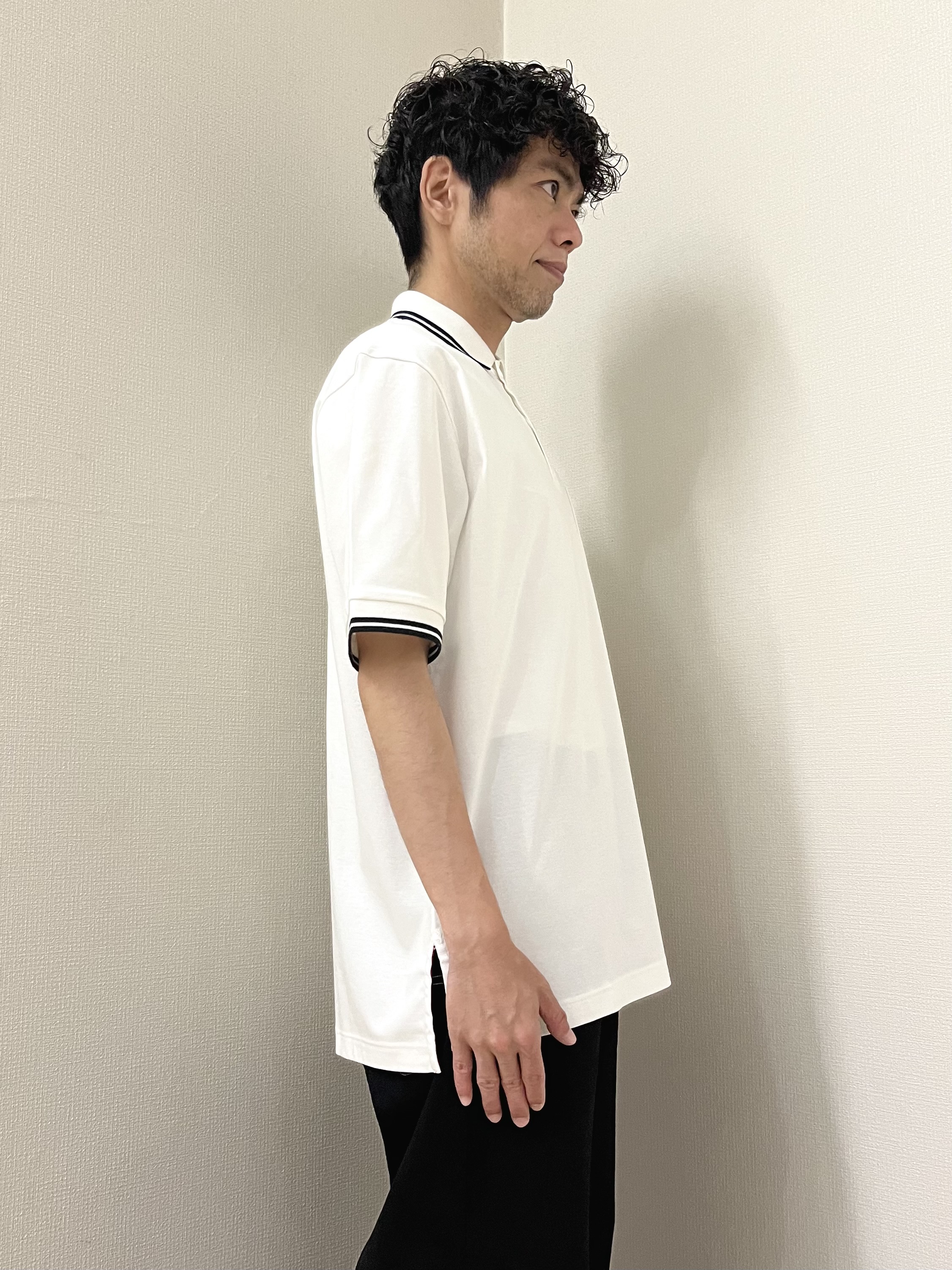 URAさんの「TAKEO KIKUCHI｜【BOWLER HAT LABEL】アイスクリアコットン ボーラーハットウォーカー ポロシャツ」を使ったコーディネート