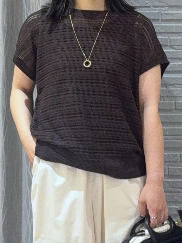 chさんの「THE SHOP TK｜【2点セット】メッシュニット+タンクトップ」を使ったコーディネート