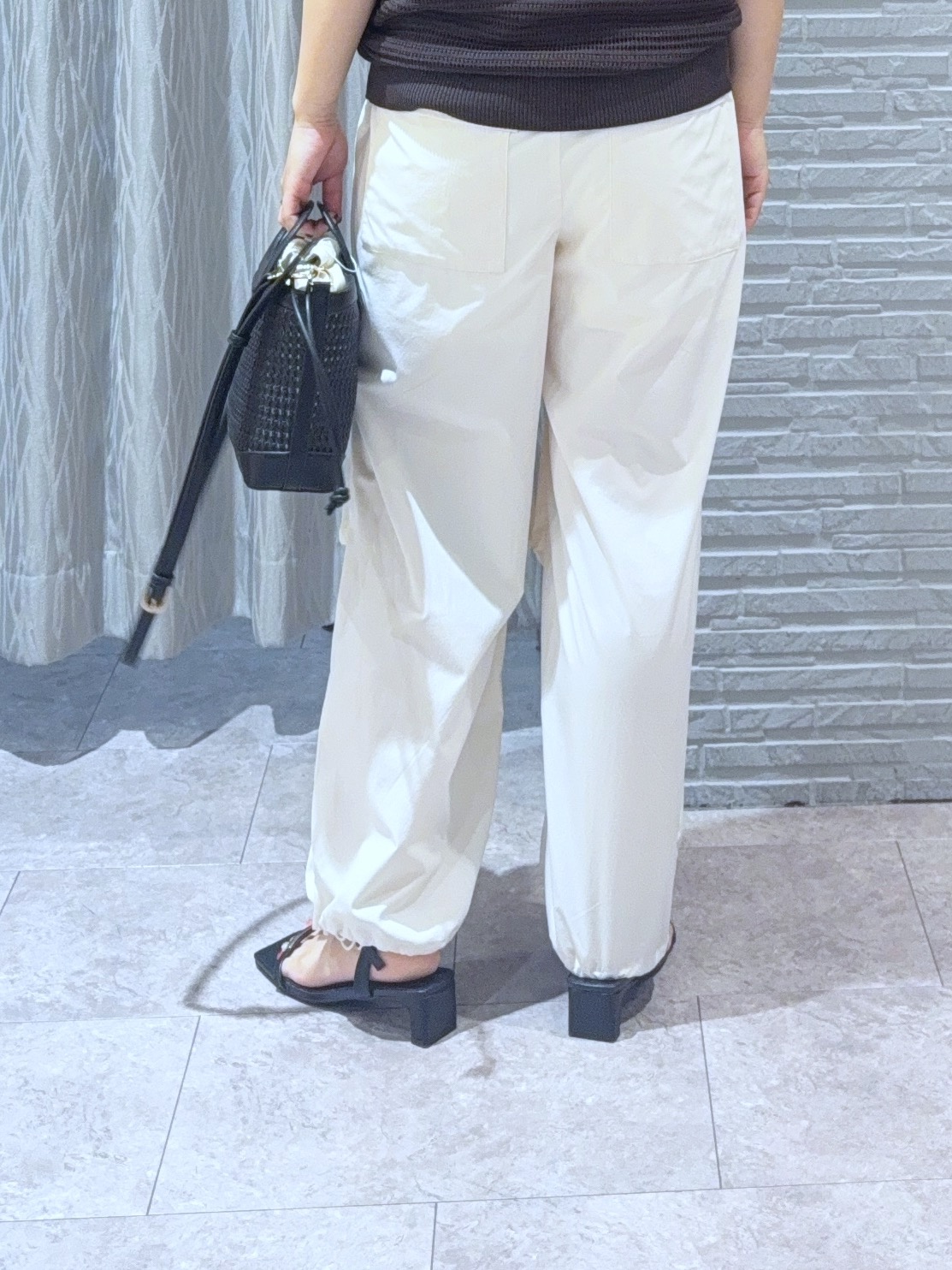 chさんの「THE SHOP TK｜【2点セット】メッシュニット+タンクトップ」を使ったコーディネート