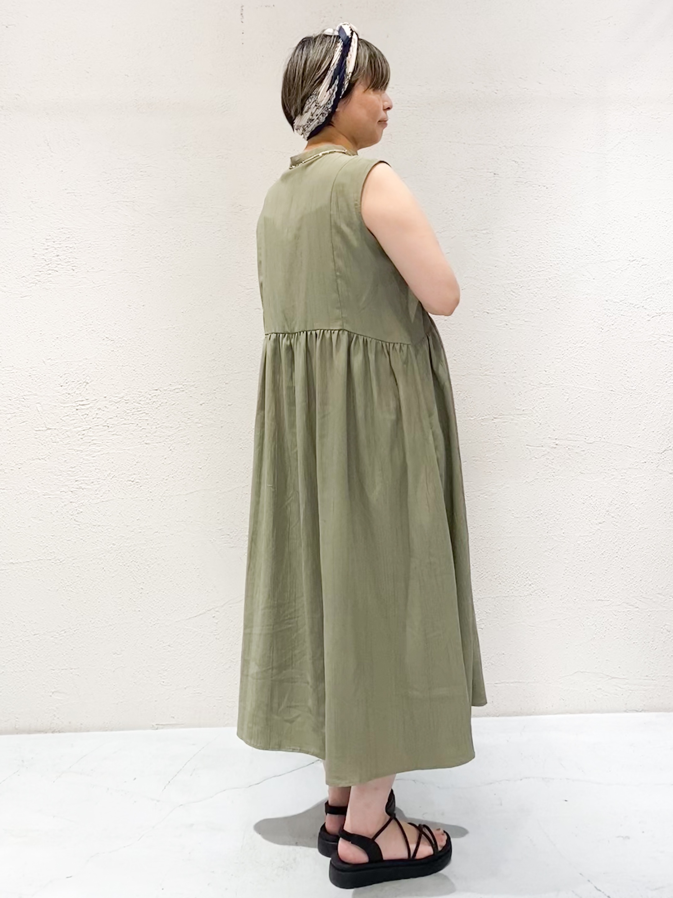 ばっちょさんの「grove｜高評価！【接触冷感／UVカットetc】ベーシックショートカーディガン」を使ったコーディネート