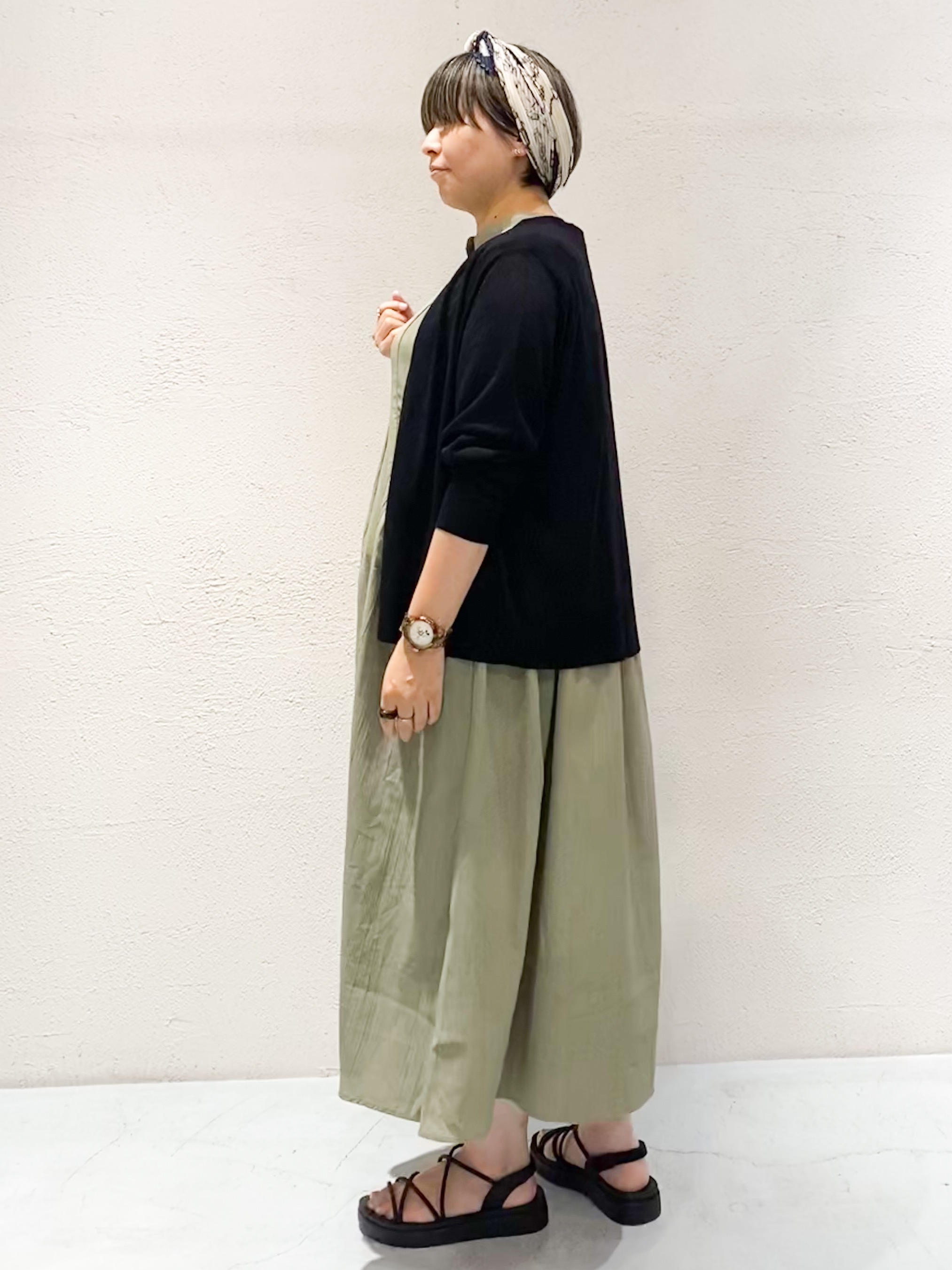 ばっちょさんの「grove｜高評価！【接触冷感／UVカットetc】ベーシックショートカーディガン」を使ったコーディネート